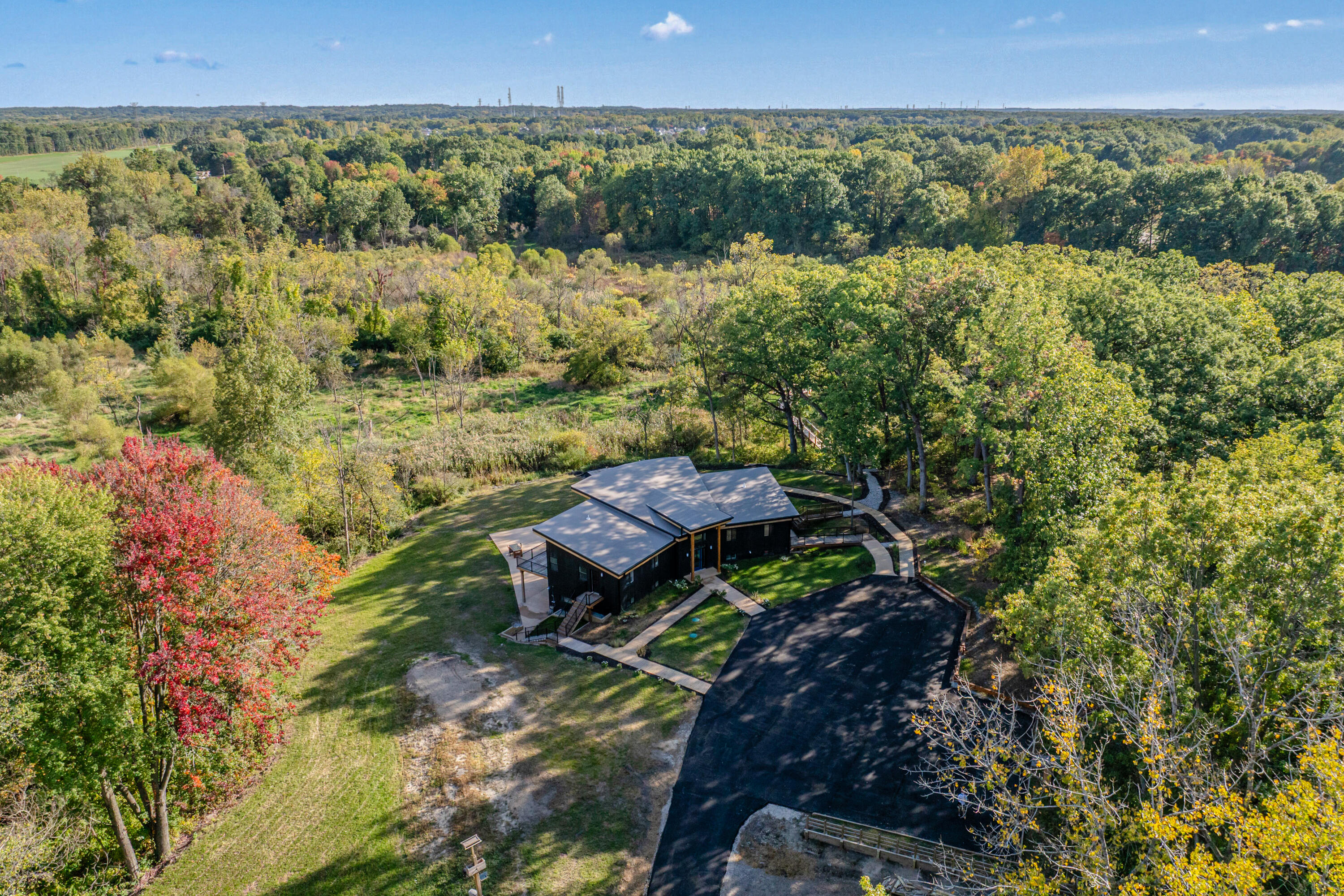 220 Robbins Road, Valparaiso, IN 46385; Image #9