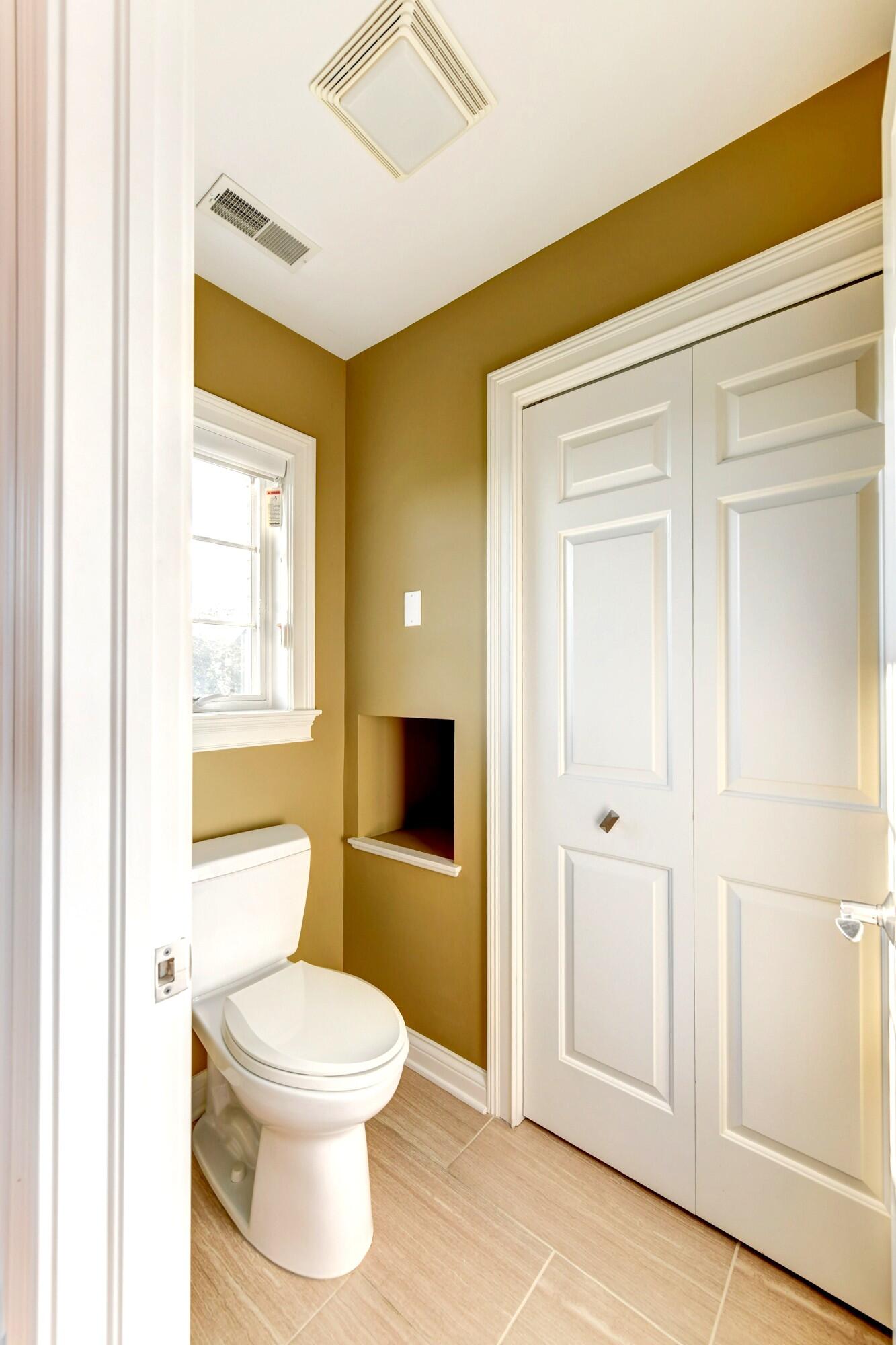 10135 Cherrywood Lane, Munster, IN 46321; Image #32
