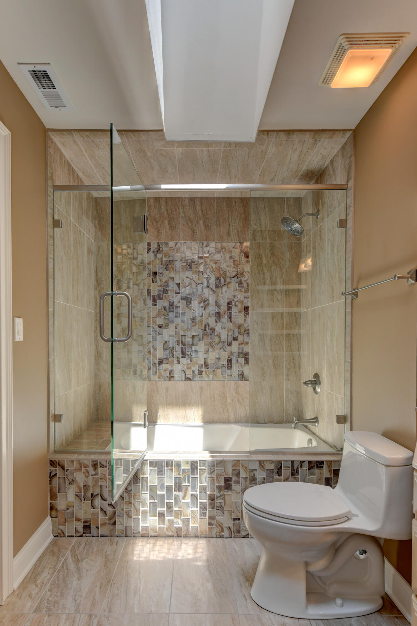 10135 Cherrywood Lane, Munster, IN 46321; Image #38