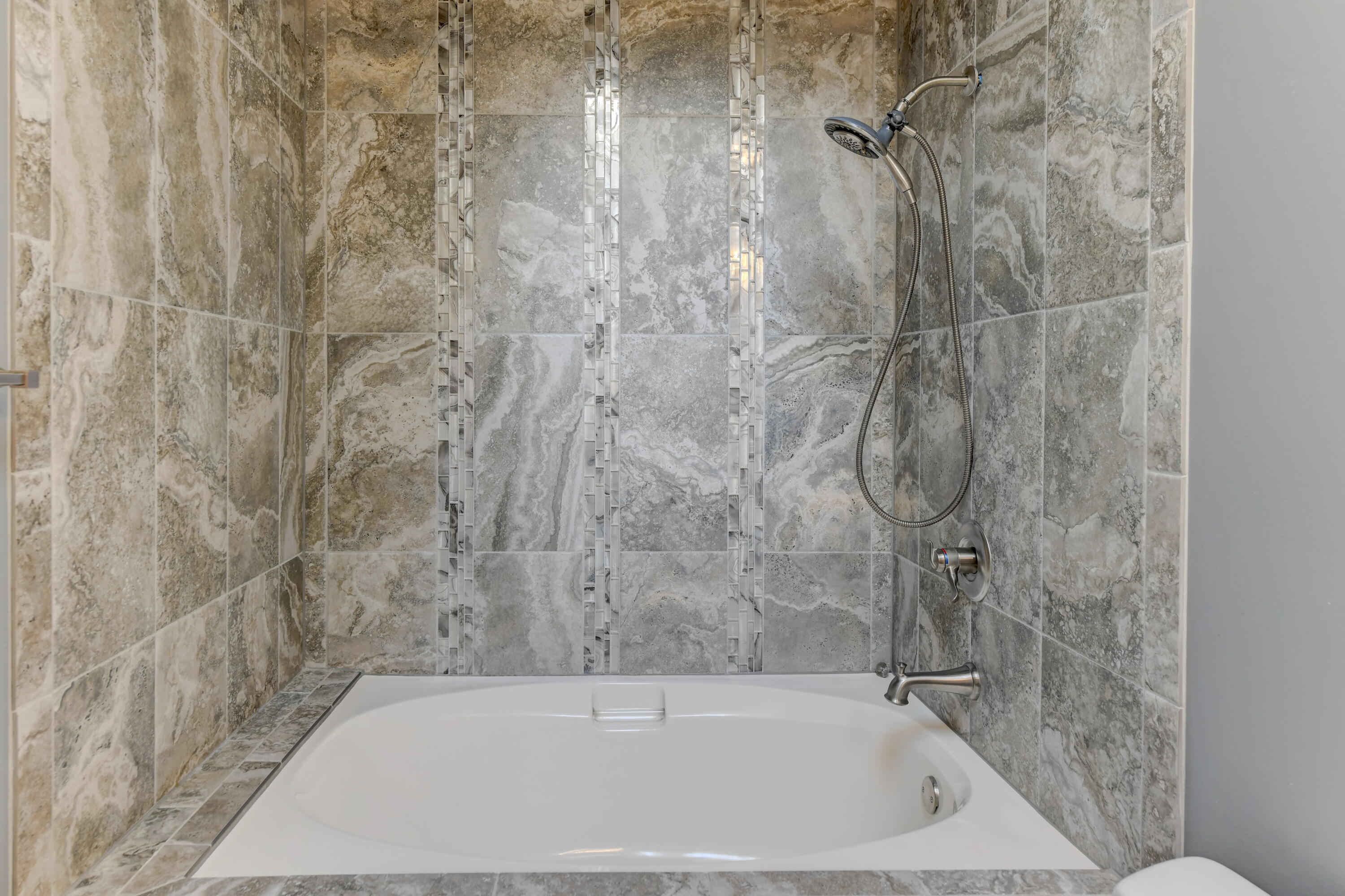 10135 Cherrywood Lane, Munster, IN 46321; Image #43