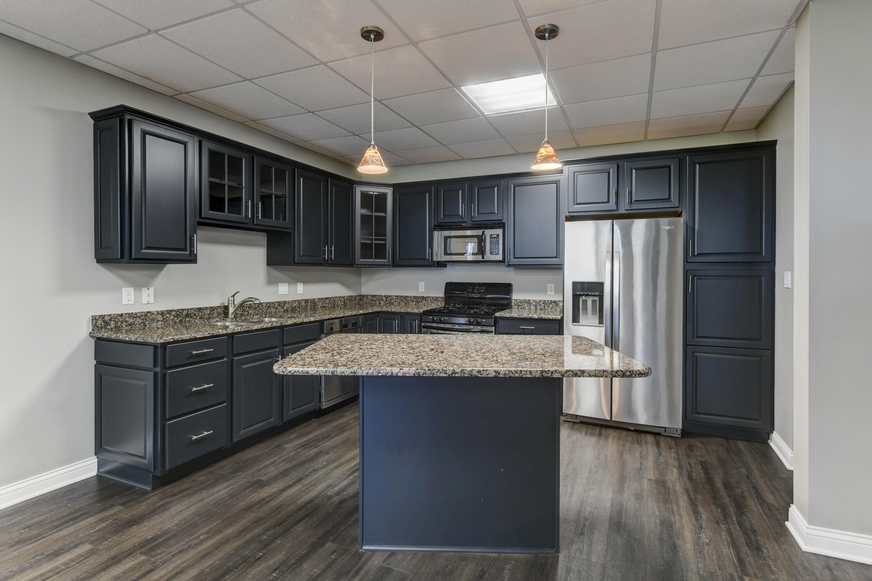 10135 Cherrywood Lane, Munster, IN 46321; Image #50