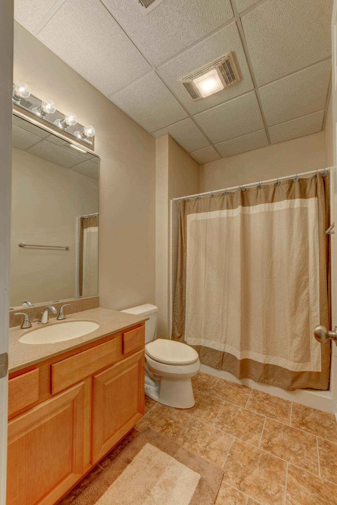 10135 Cherrywood Lane, Munster, IN 46321; Image #55