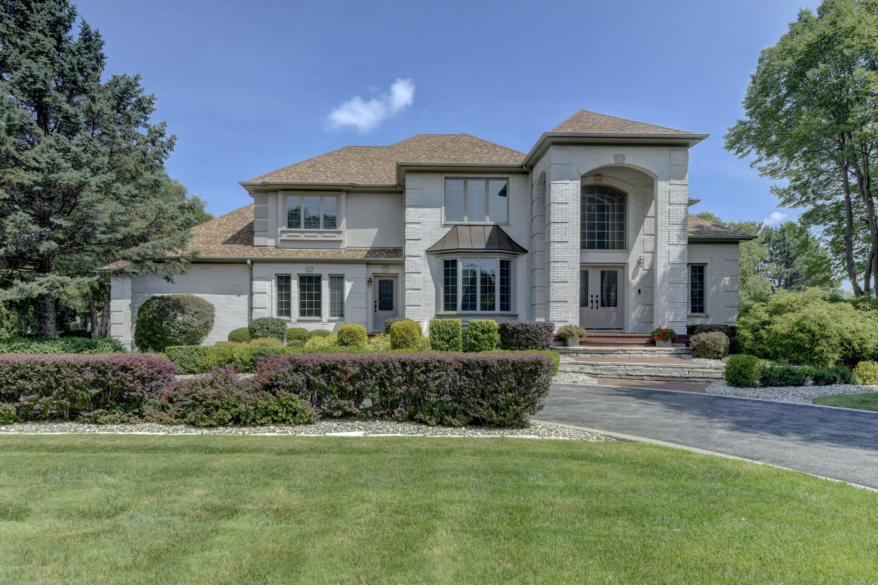 10135 Cherrywood Lane, Munster, IN 46321; Image #57