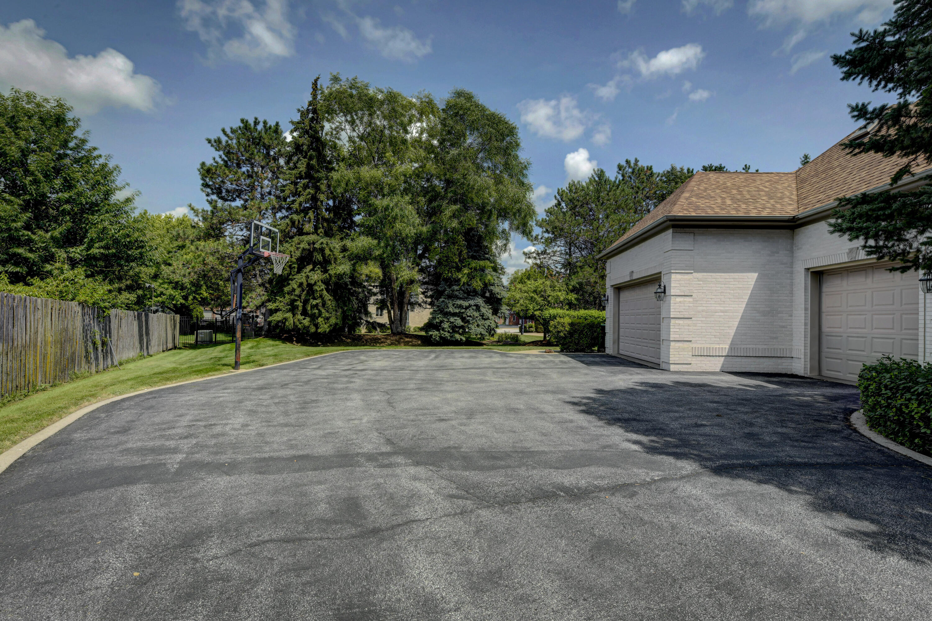 10135 Cherrywood Lane, Munster, IN 46321; Image #59