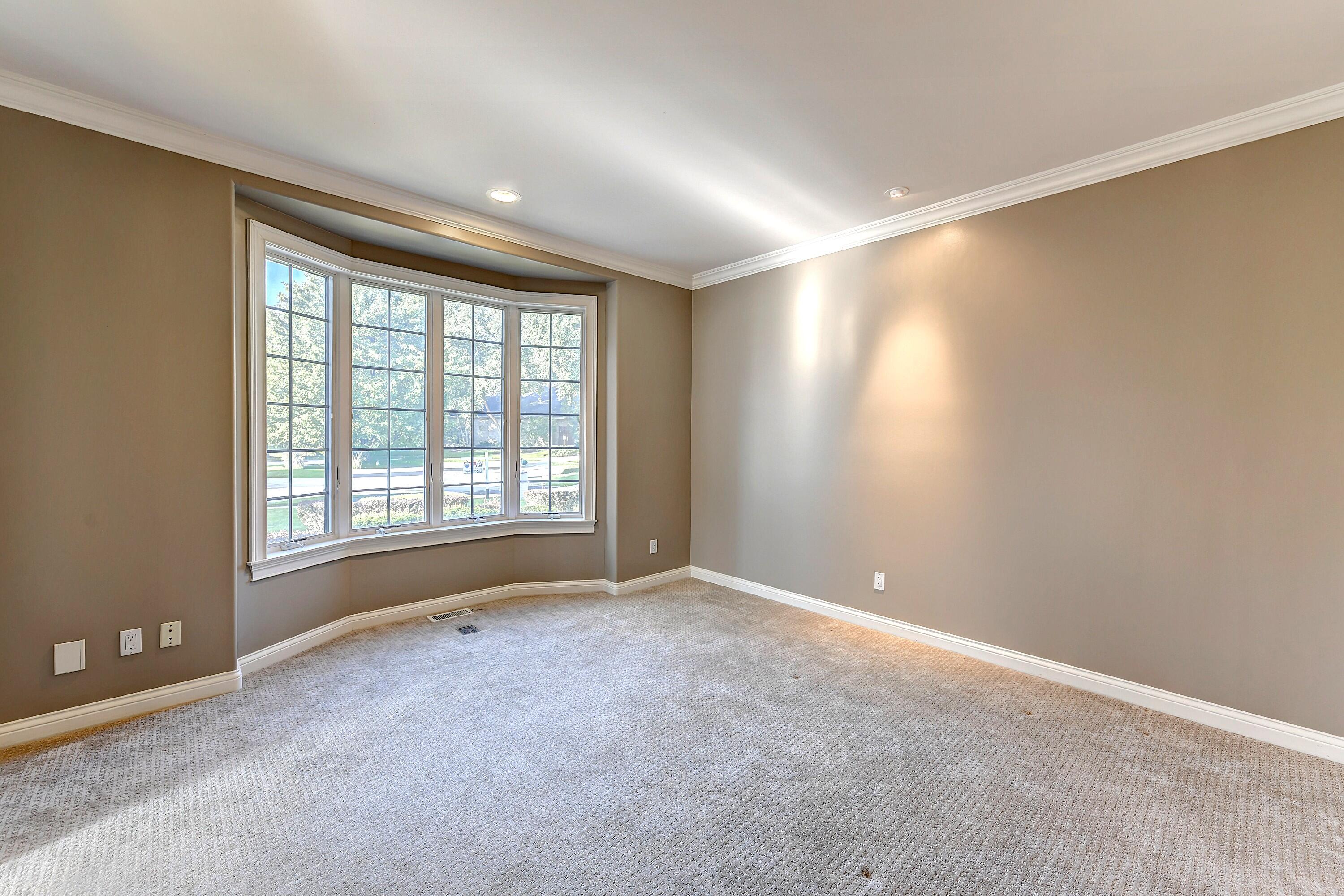 10135 Cherrywood Lane, Munster, IN 46321; Image #6