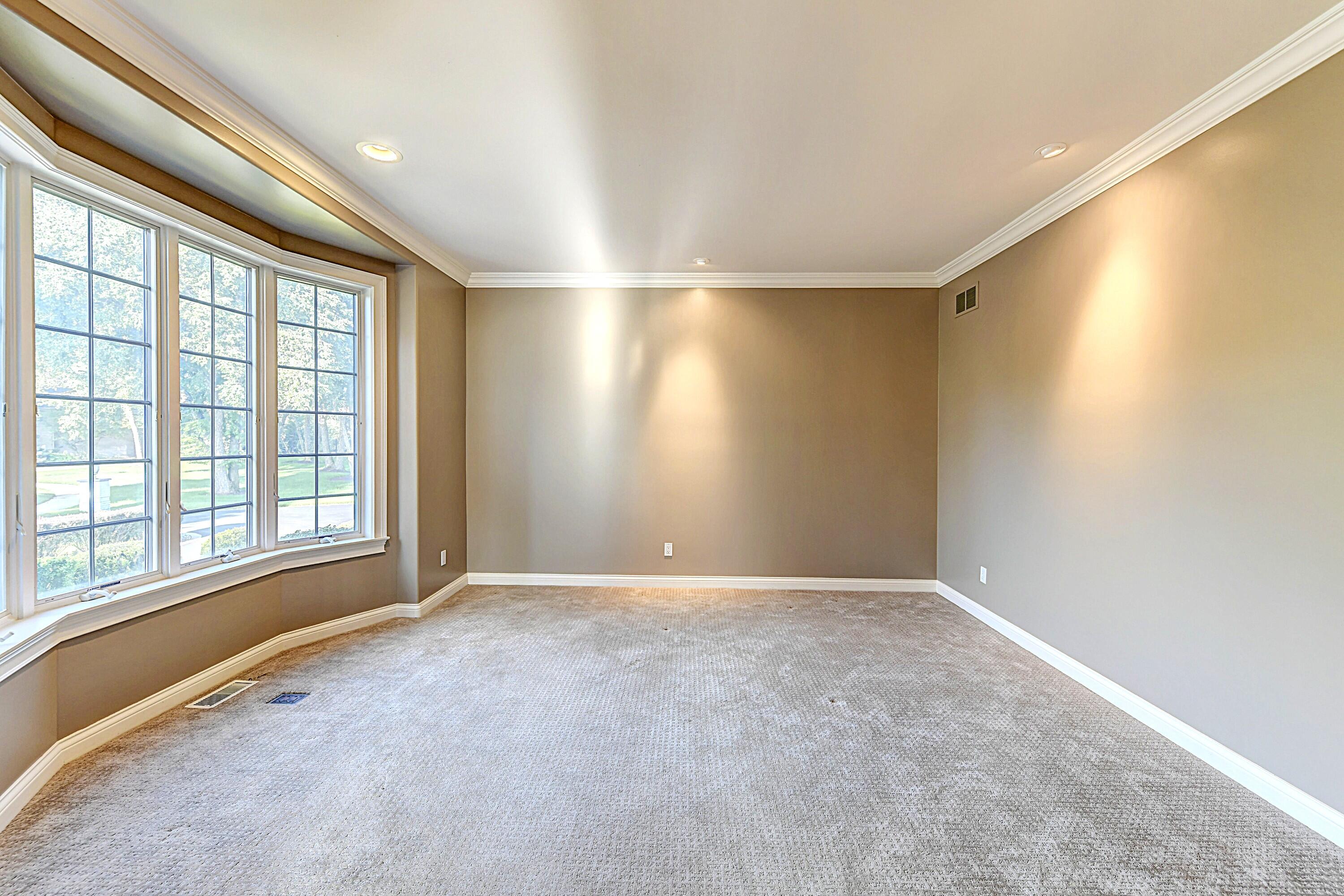 10135 Cherrywood Lane, Munster, IN 46321; Image #7