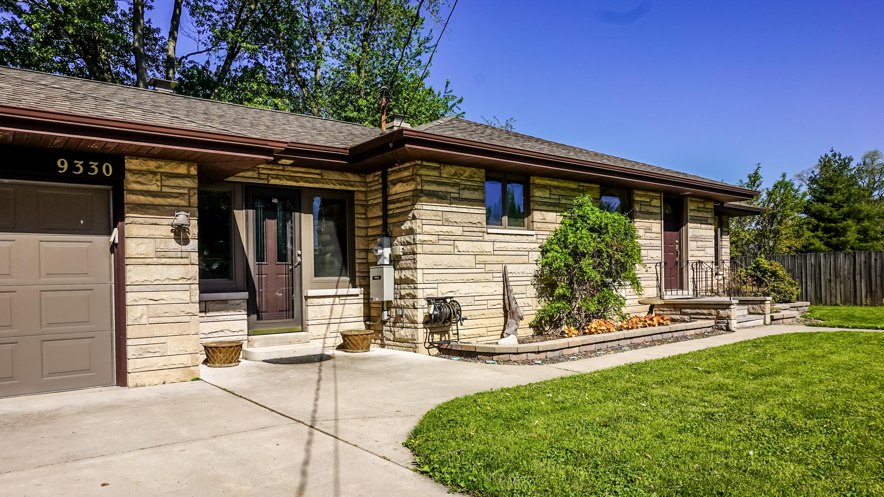 9330 Keilman Street, St. John, IN 46373; Image #2