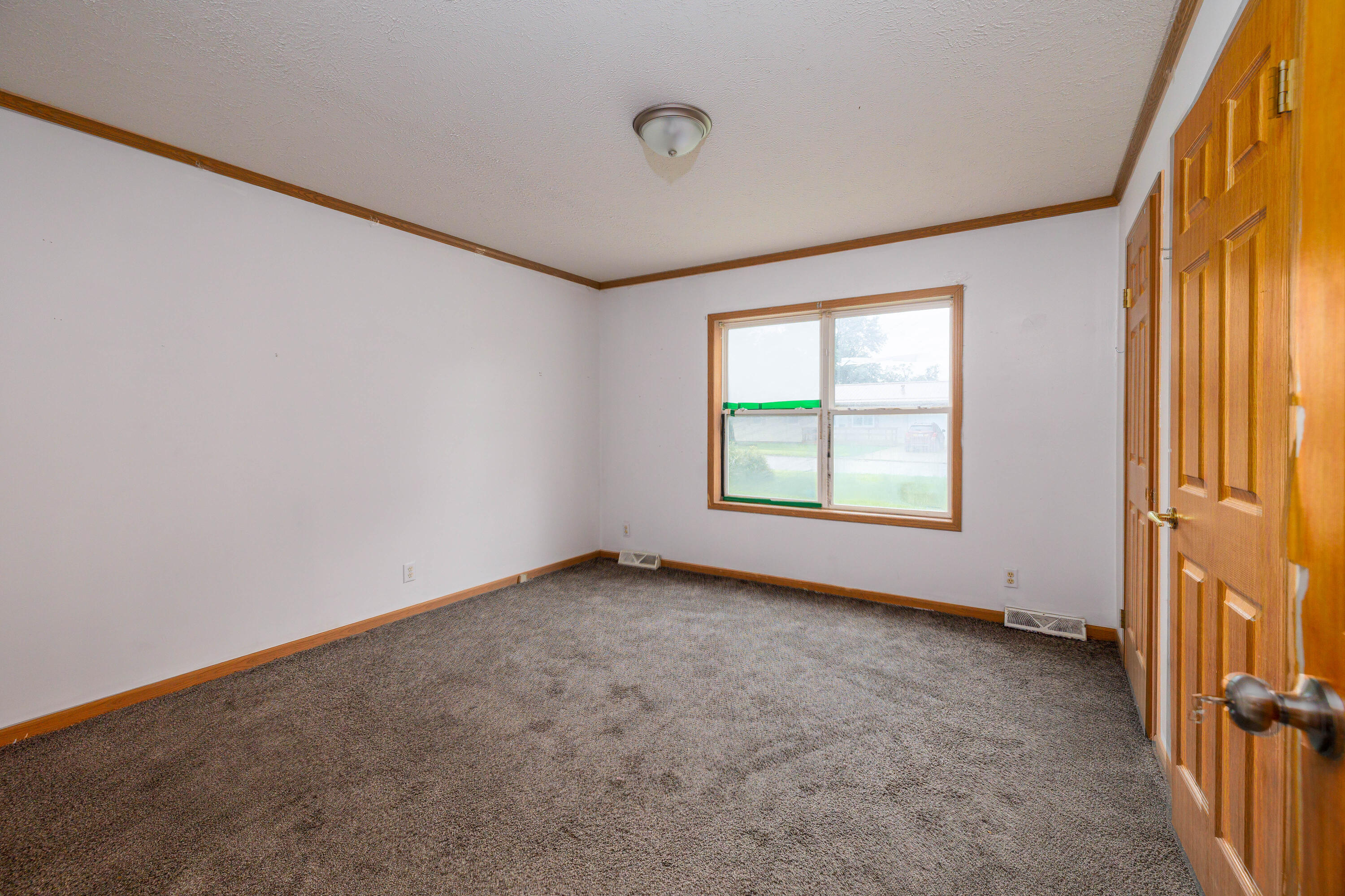 106 W Allen Street, Kentland, IN 47951; Image #19