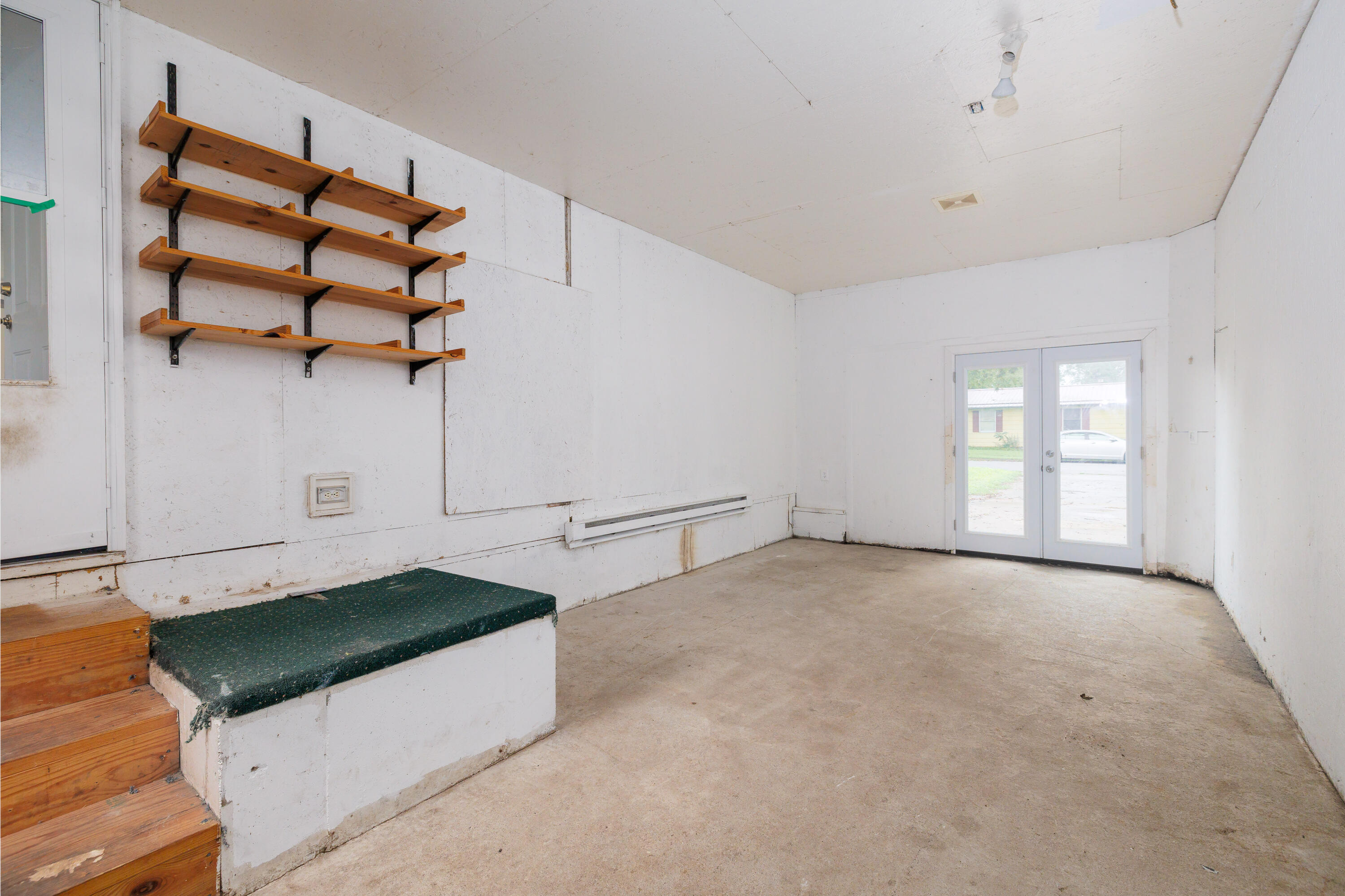 106 W Allen Street, Kentland, IN 47951; Image #26