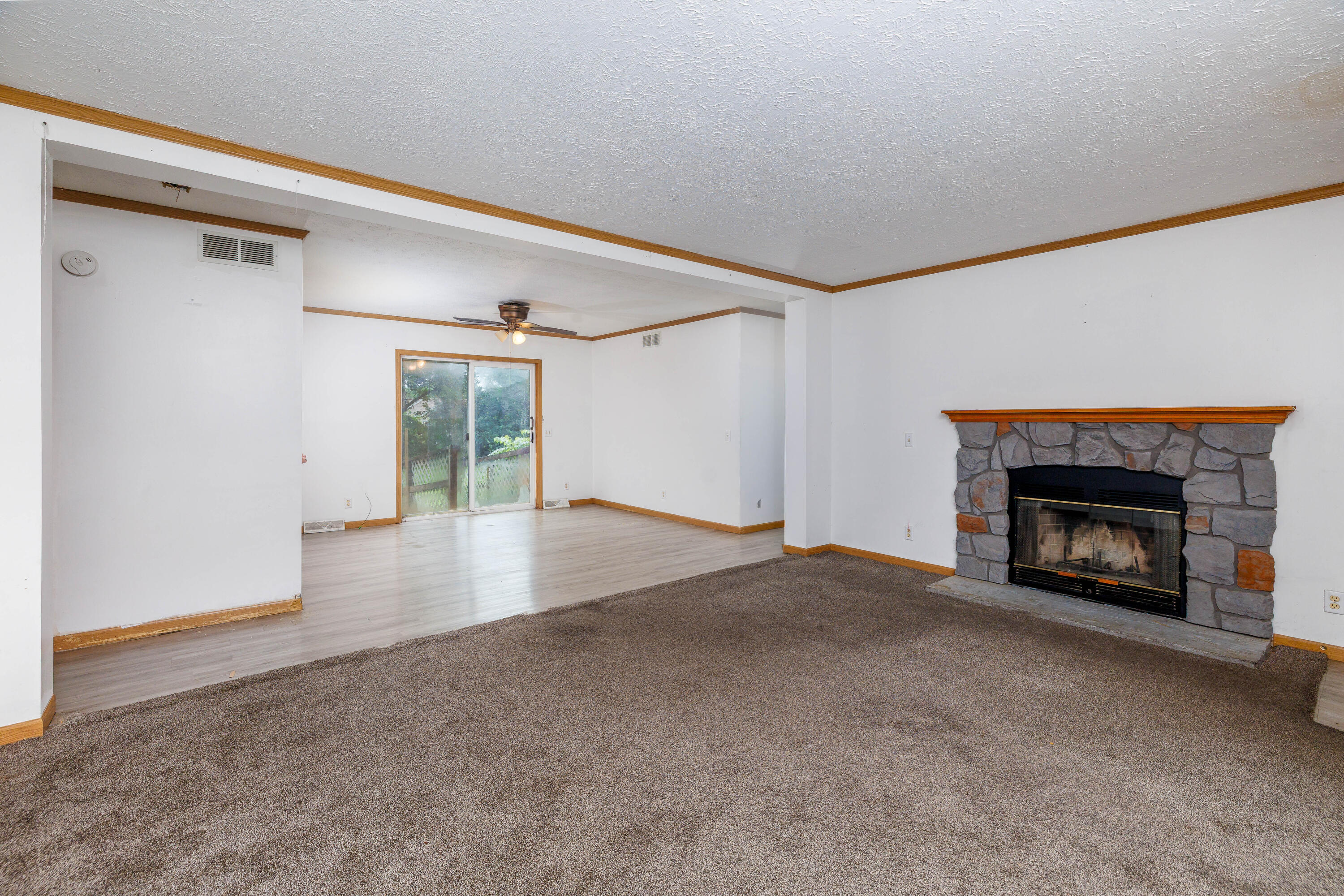 106 W Allen Street, Kentland, IN 47951; Image #6