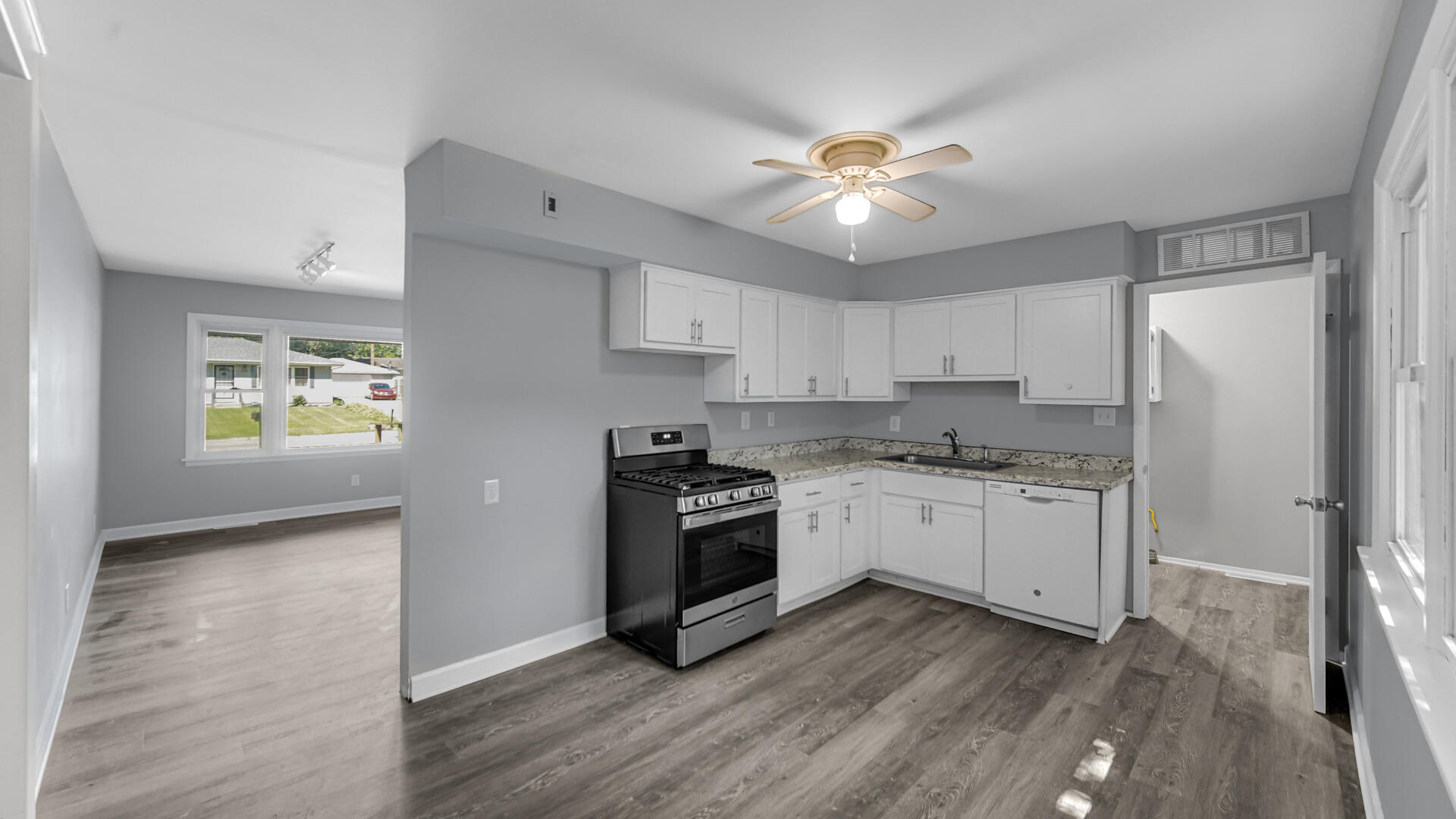 7713 Hendricks Place, Merrillville, IN 46410; Image #10
