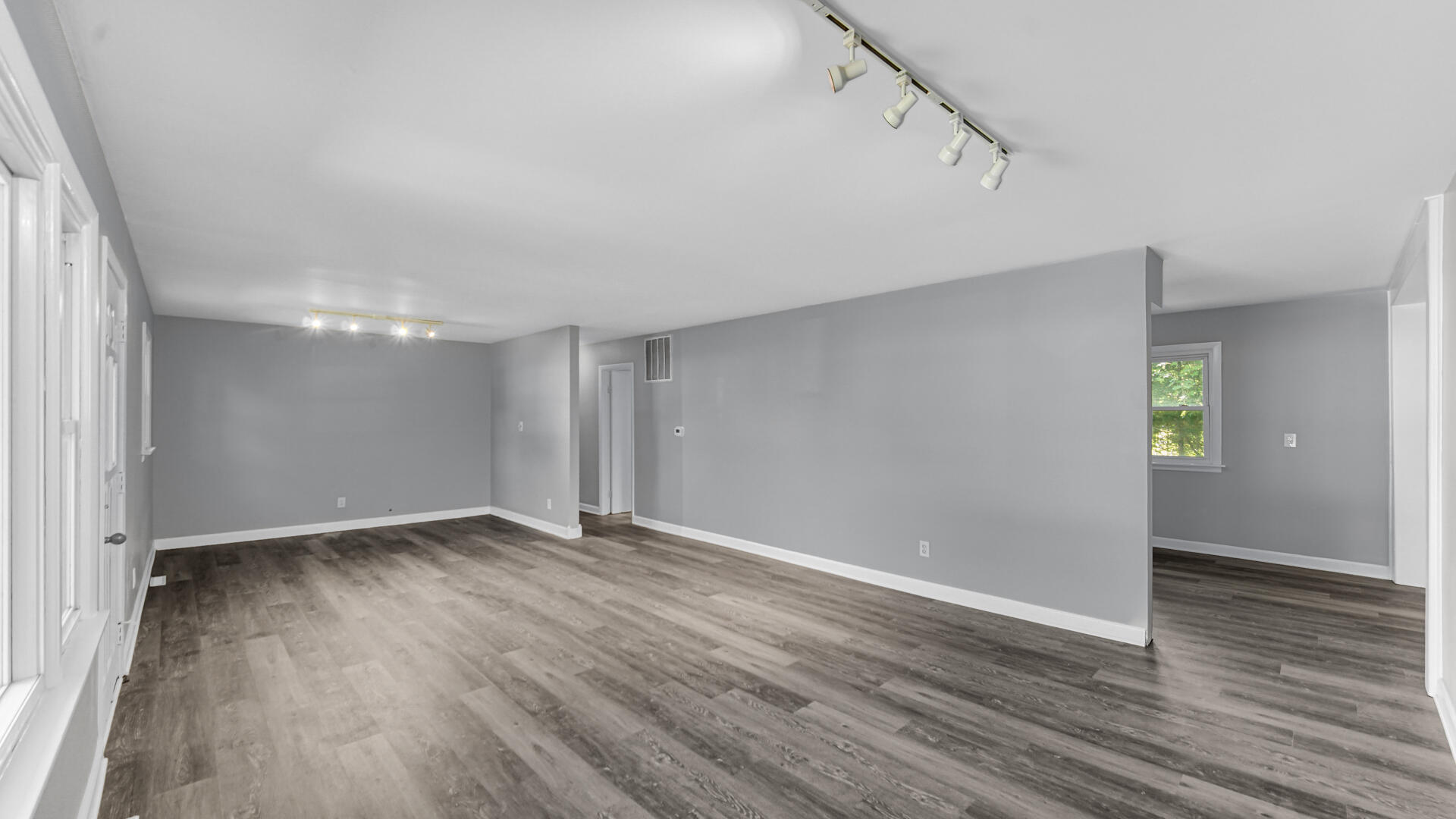 7713 Hendricks Place, Merrillville, IN 46410; Image #6