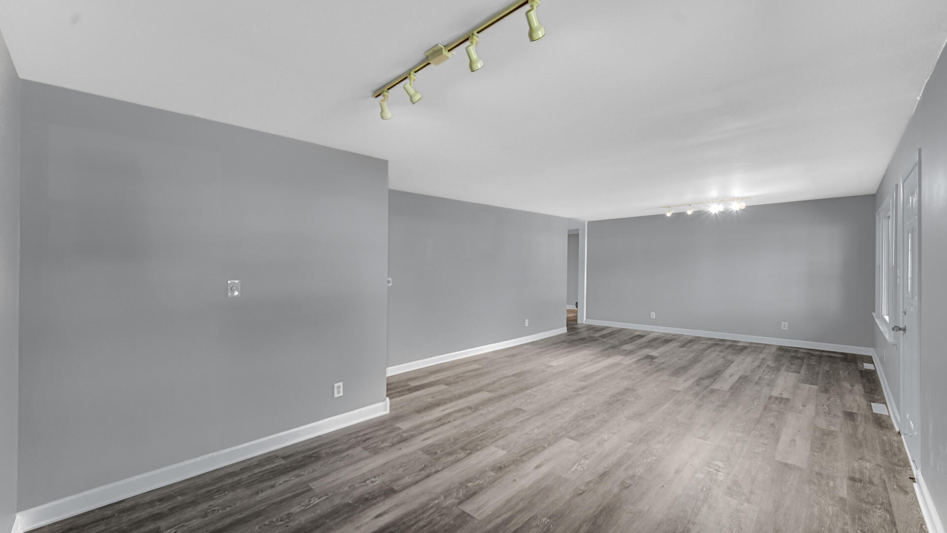 7713 Hendricks Place, Merrillville, IN 46410; Image #7