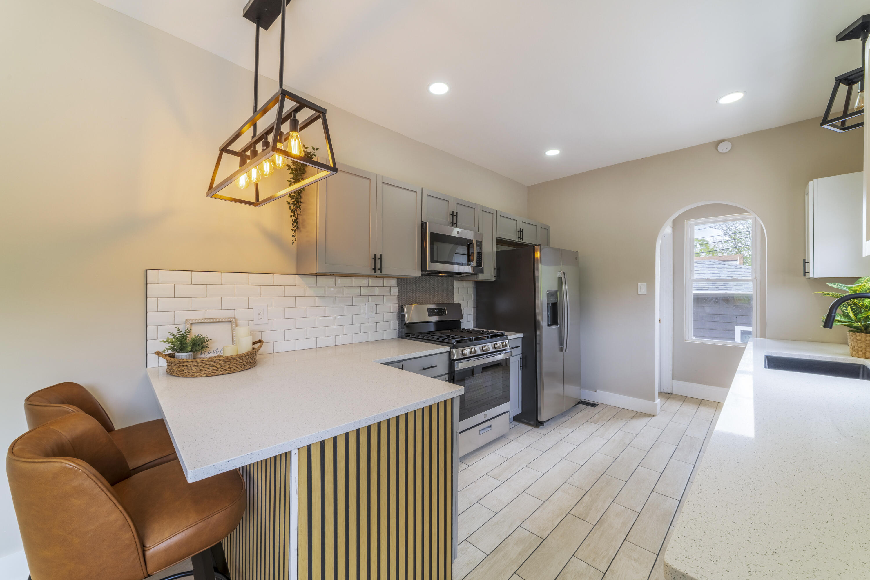 2395 Jefferson Street, Gary, IN 46407; Image #5