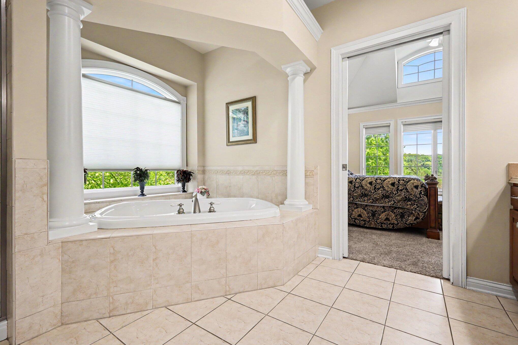 10195 Floyd, Crown Point, IN 46307; Image #12