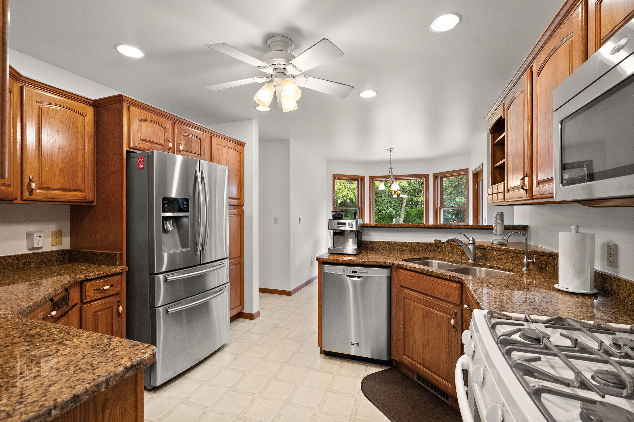 8876 N Lilac Street, DeMotte, IN 46310; Image #12