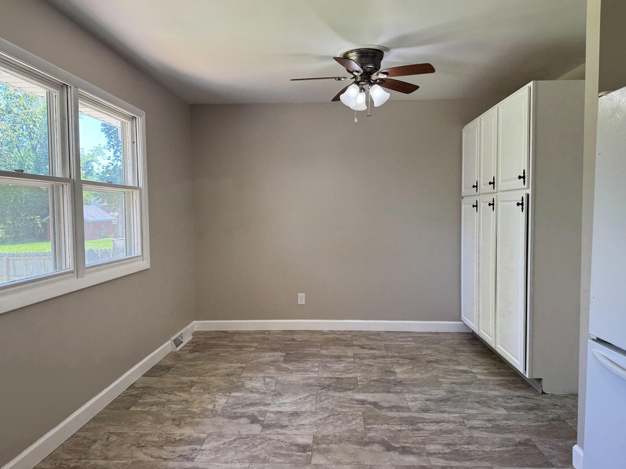 53 Cain Drive, Valparaiso, IN 46383; Image #7