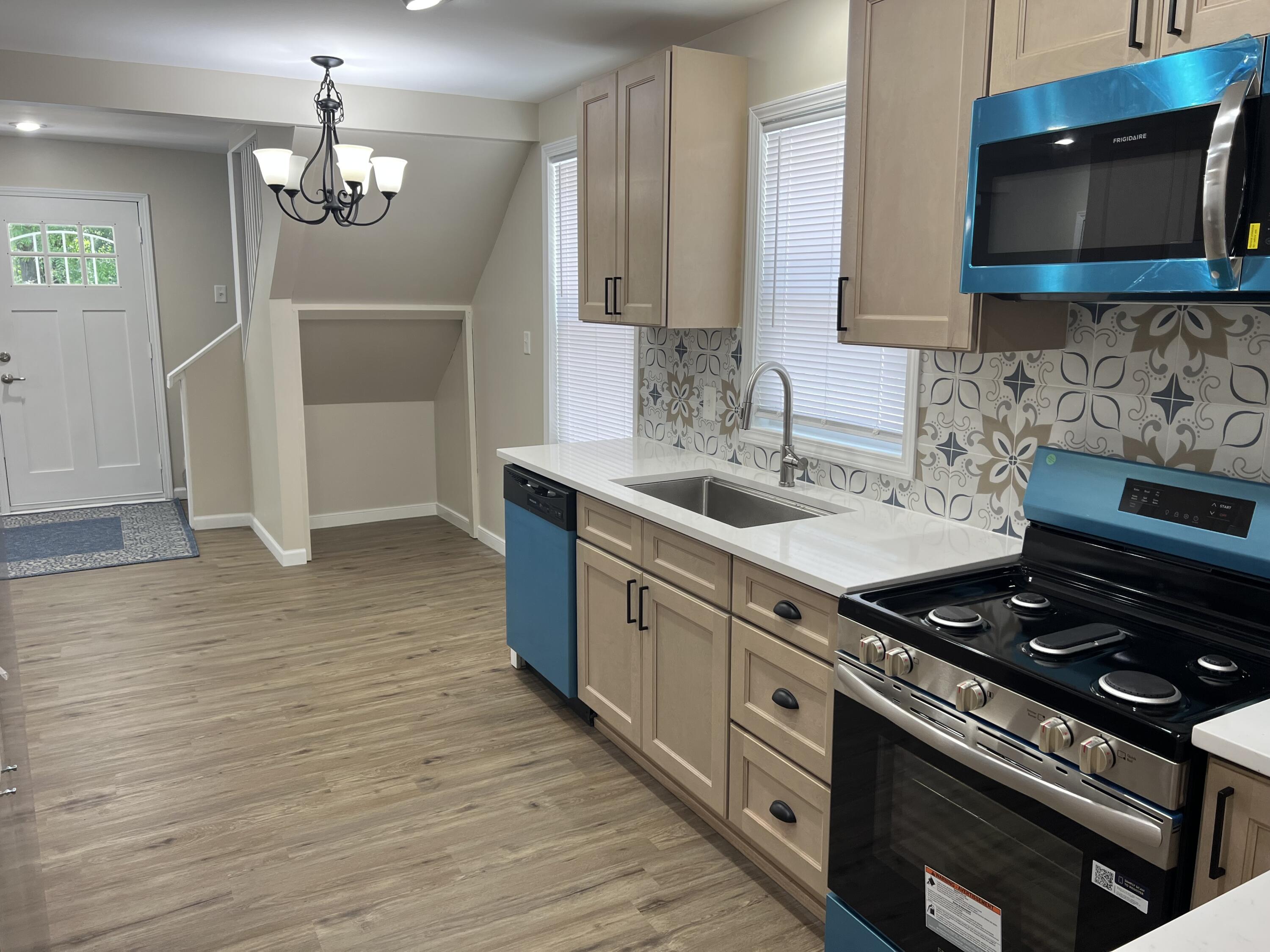 3851 Maple Street, Hobart, IN 46342; Image #16