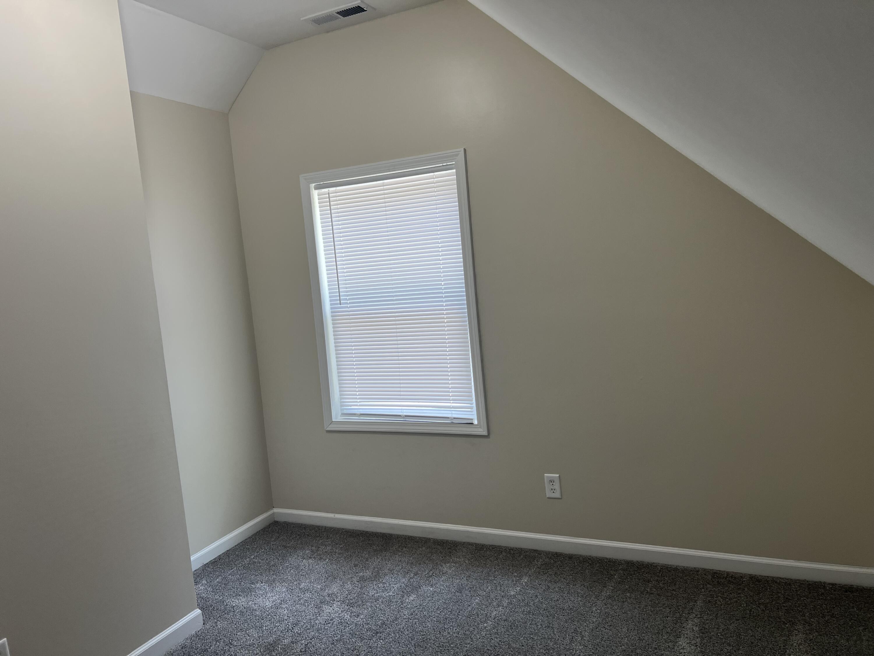 3851 Maple Street, Hobart, IN 46342; Image #17