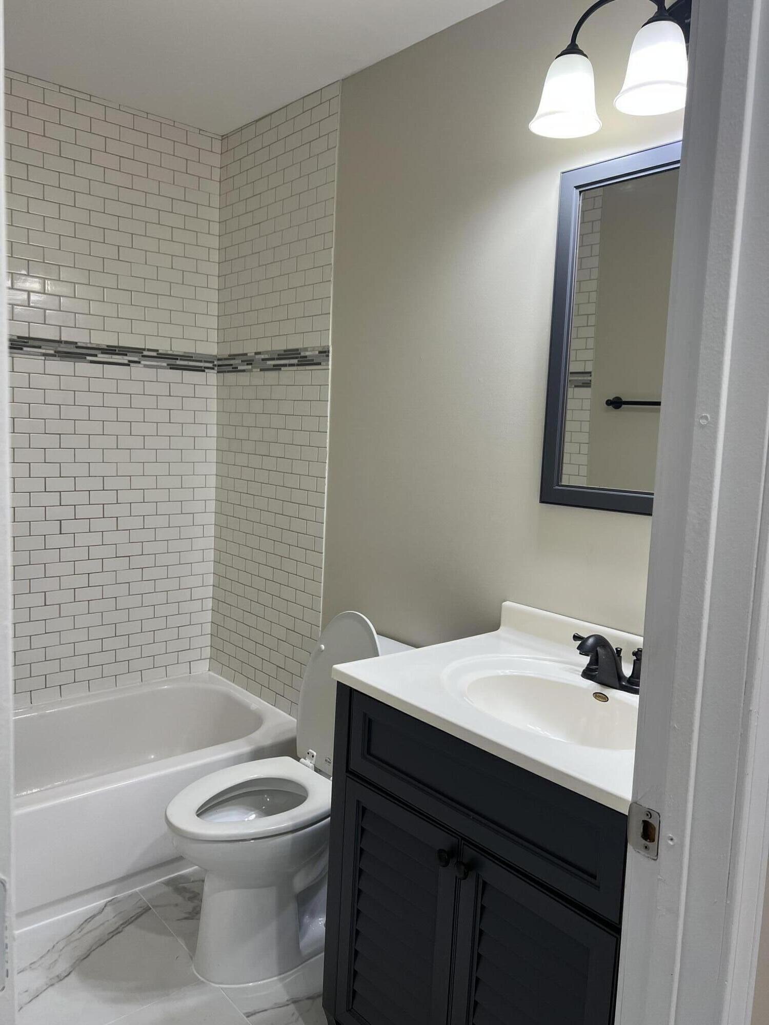 3851 Maple Street, Hobart, IN 46342; Image #6