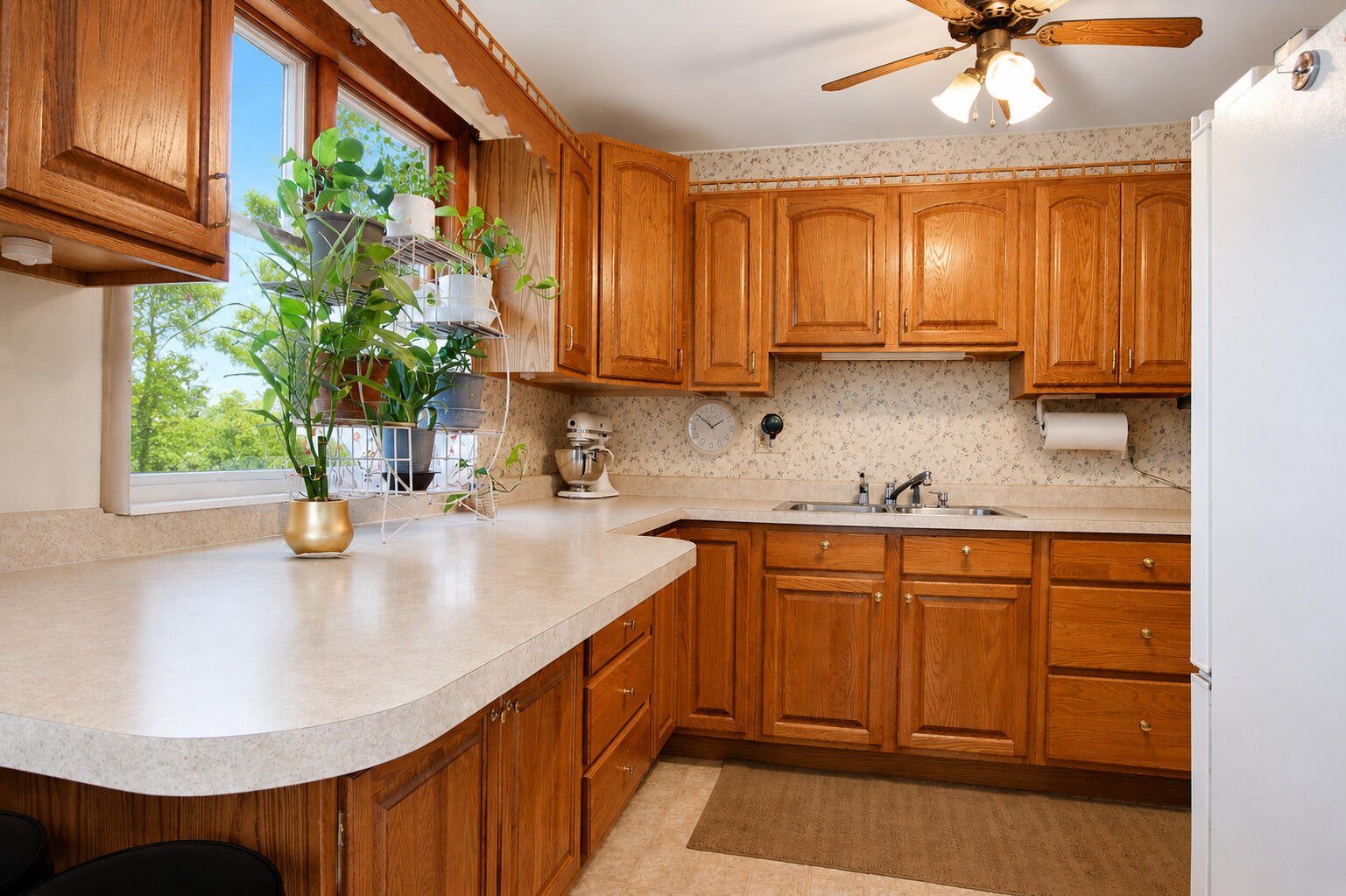 9502 Forrest Drive, Highland, IN 46322; Image #10