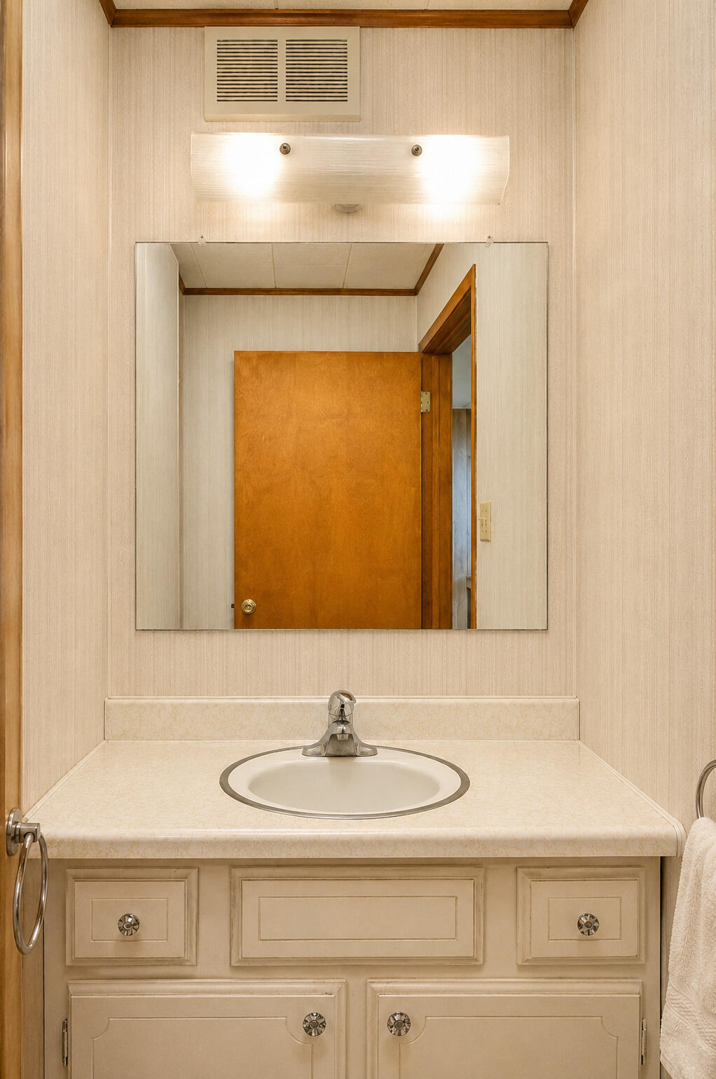9502 Forrest Drive, Highland, IN 46322; Image #20