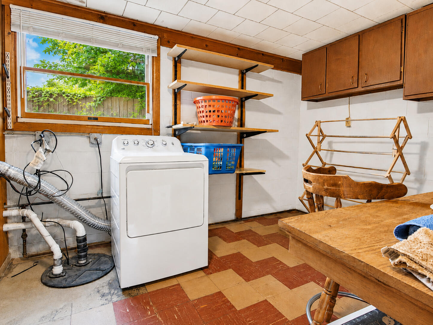 9502 Forrest Drive, Highland, IN 46322; Image #21