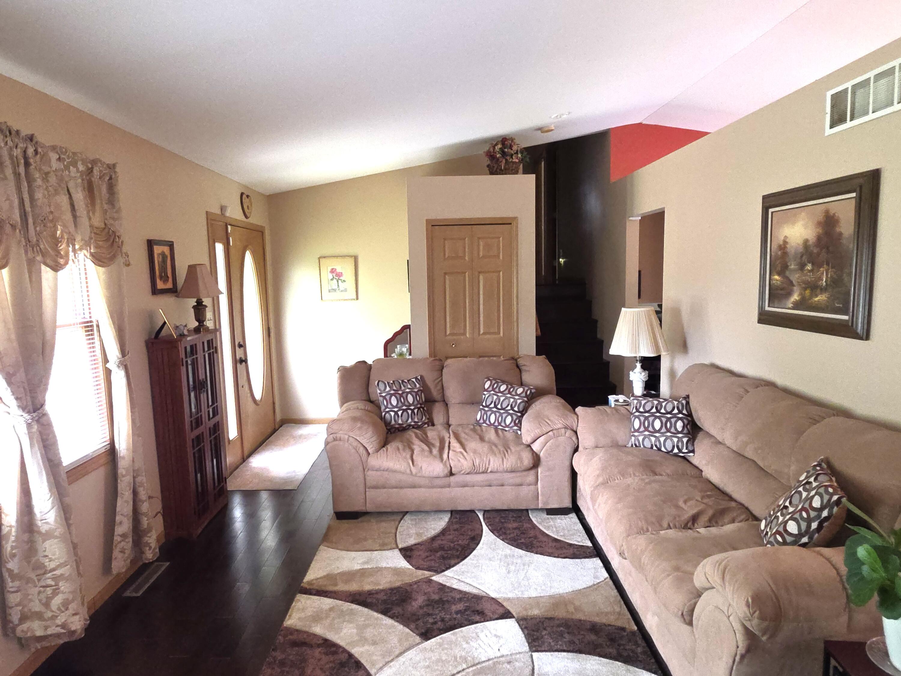 8389 Buchanan Street, Merrillville, IN 46410; Image #5