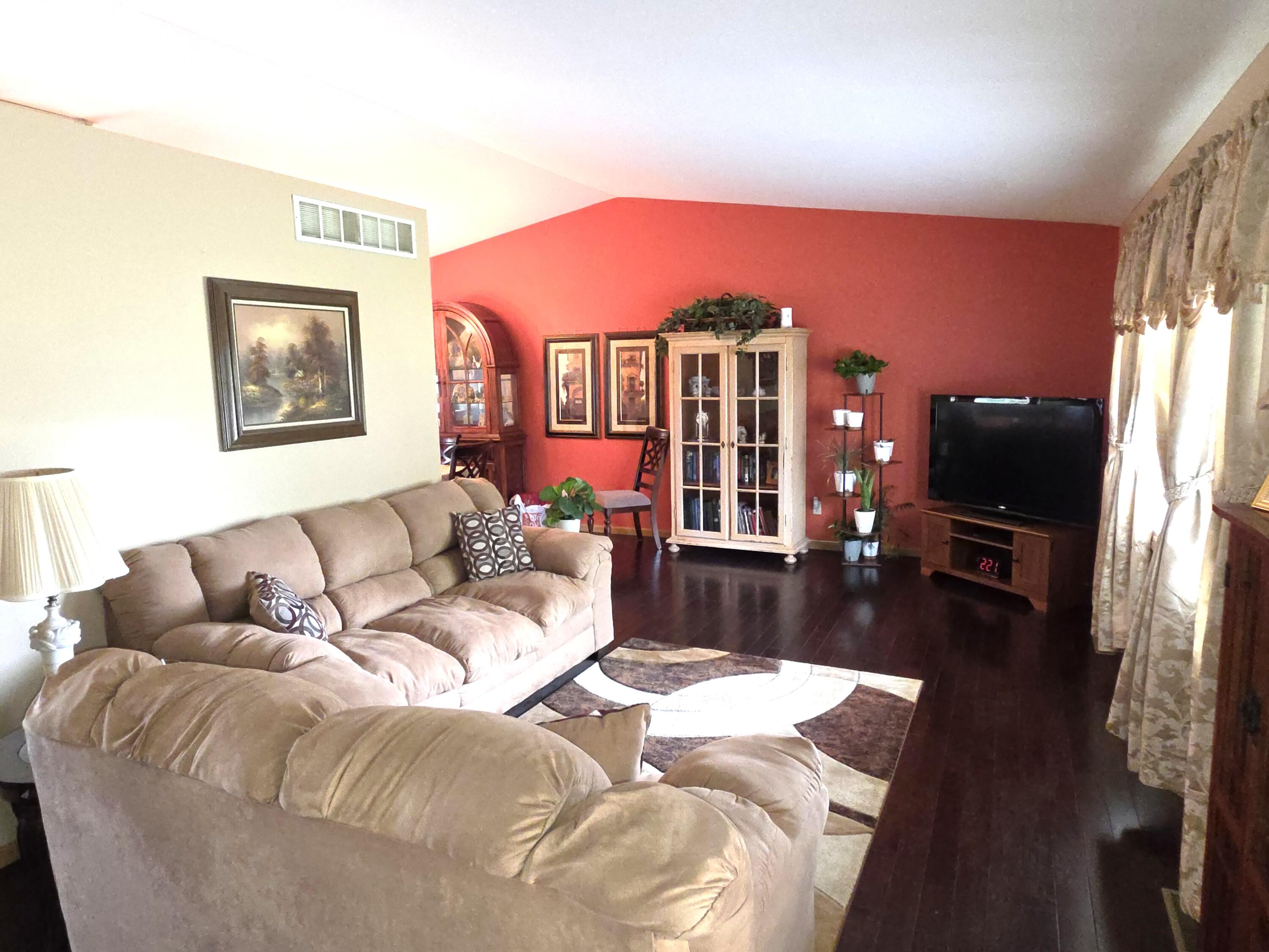 8389 Buchanan Street, Merrillville, IN 46410; Image #7