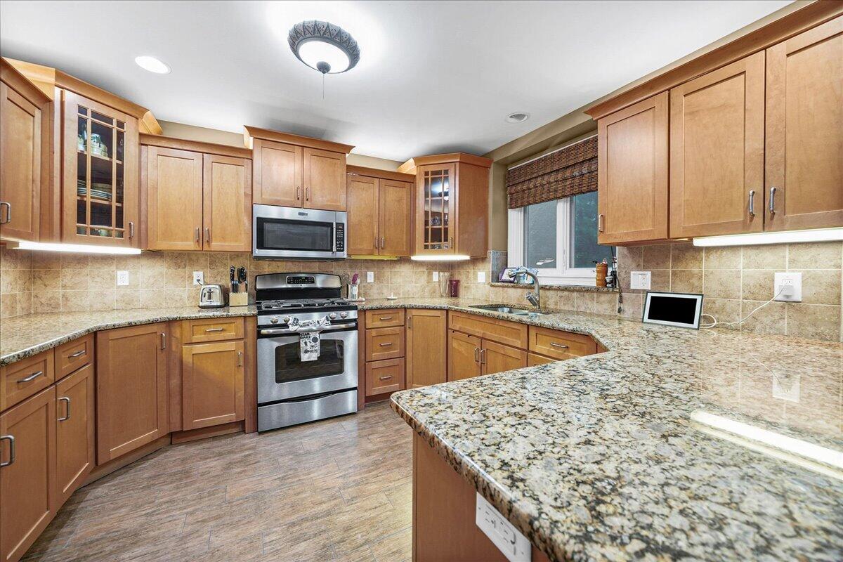 8751 Bridgewater Court, Crown Point, IN 46307; Image #27
