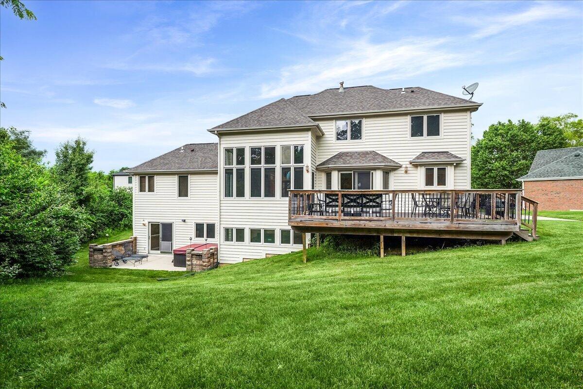 8751 Bridgewater Court, Crown Point, IN 46307; Image #9