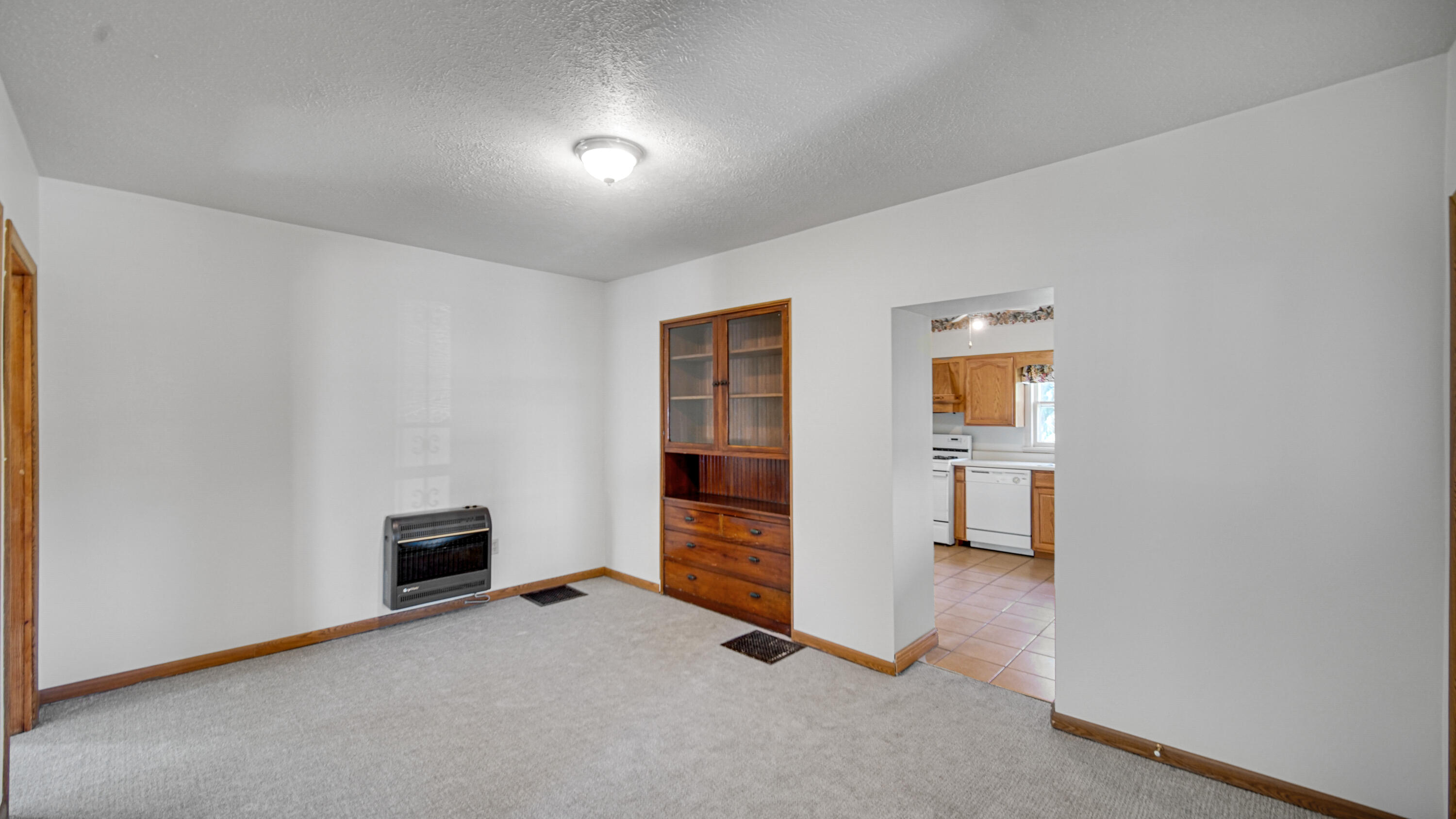 8 E Moore Street, Hanna, IN 46340; Image #15
