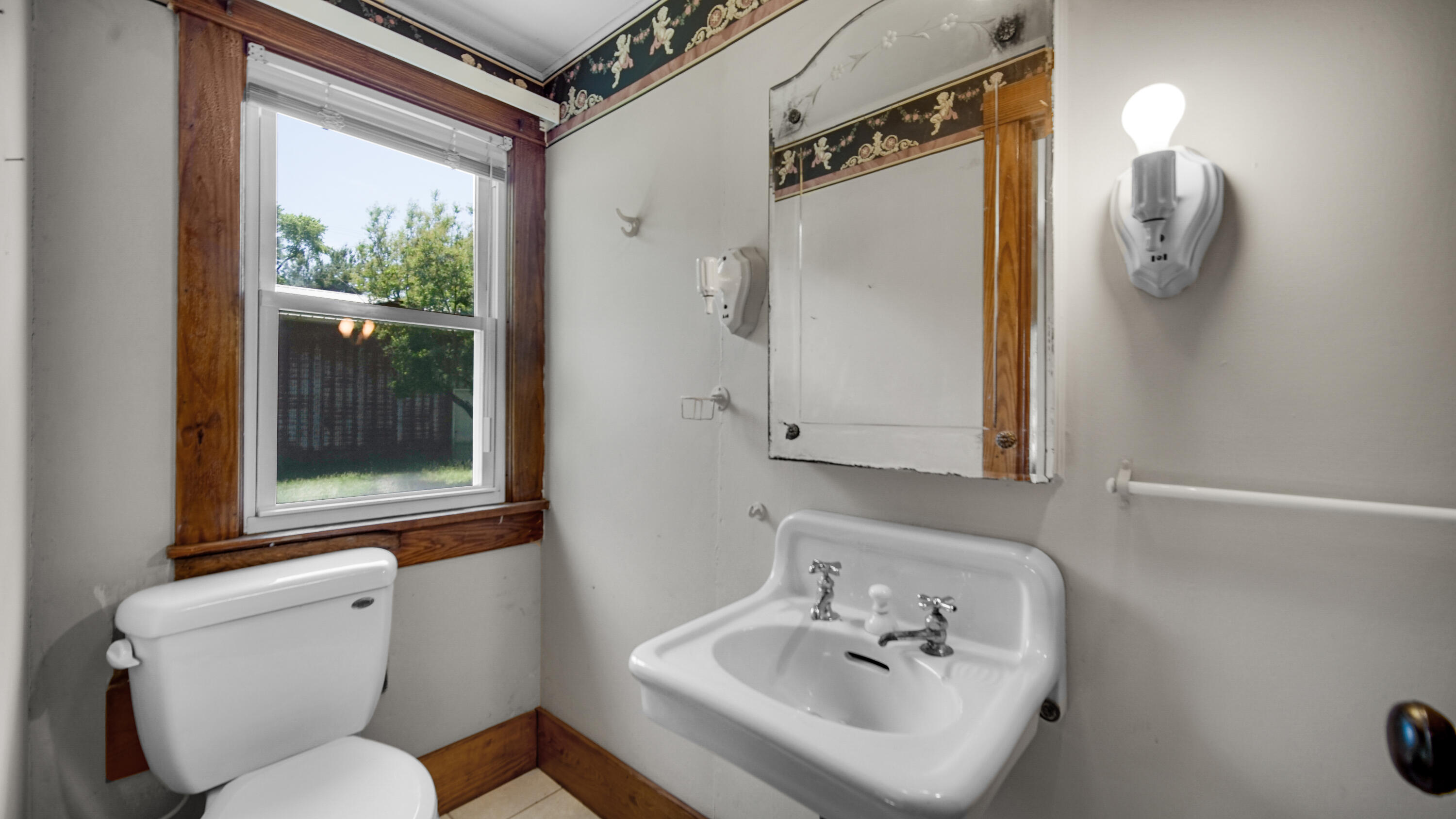 8 E Moore Street, Hanna, IN 46340; Image #19
