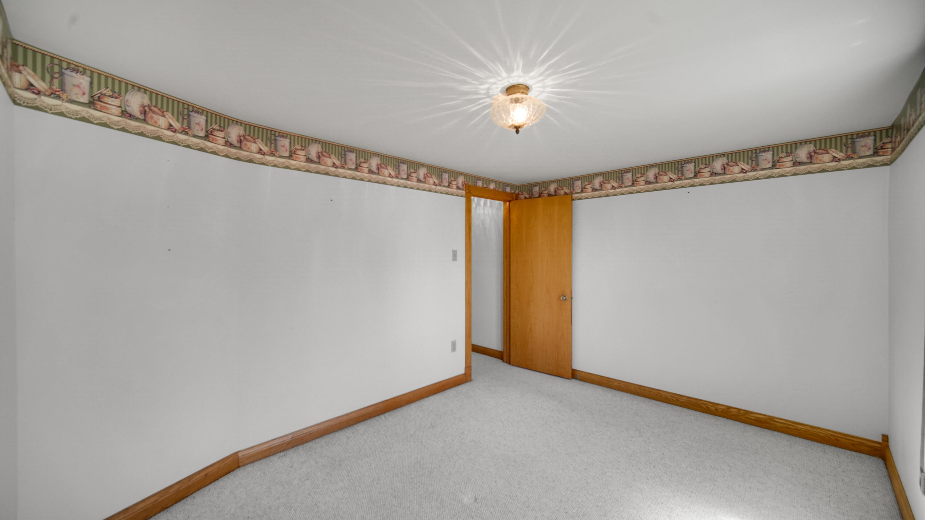 8 E Moore Street, Hanna, IN 46340; Image #21