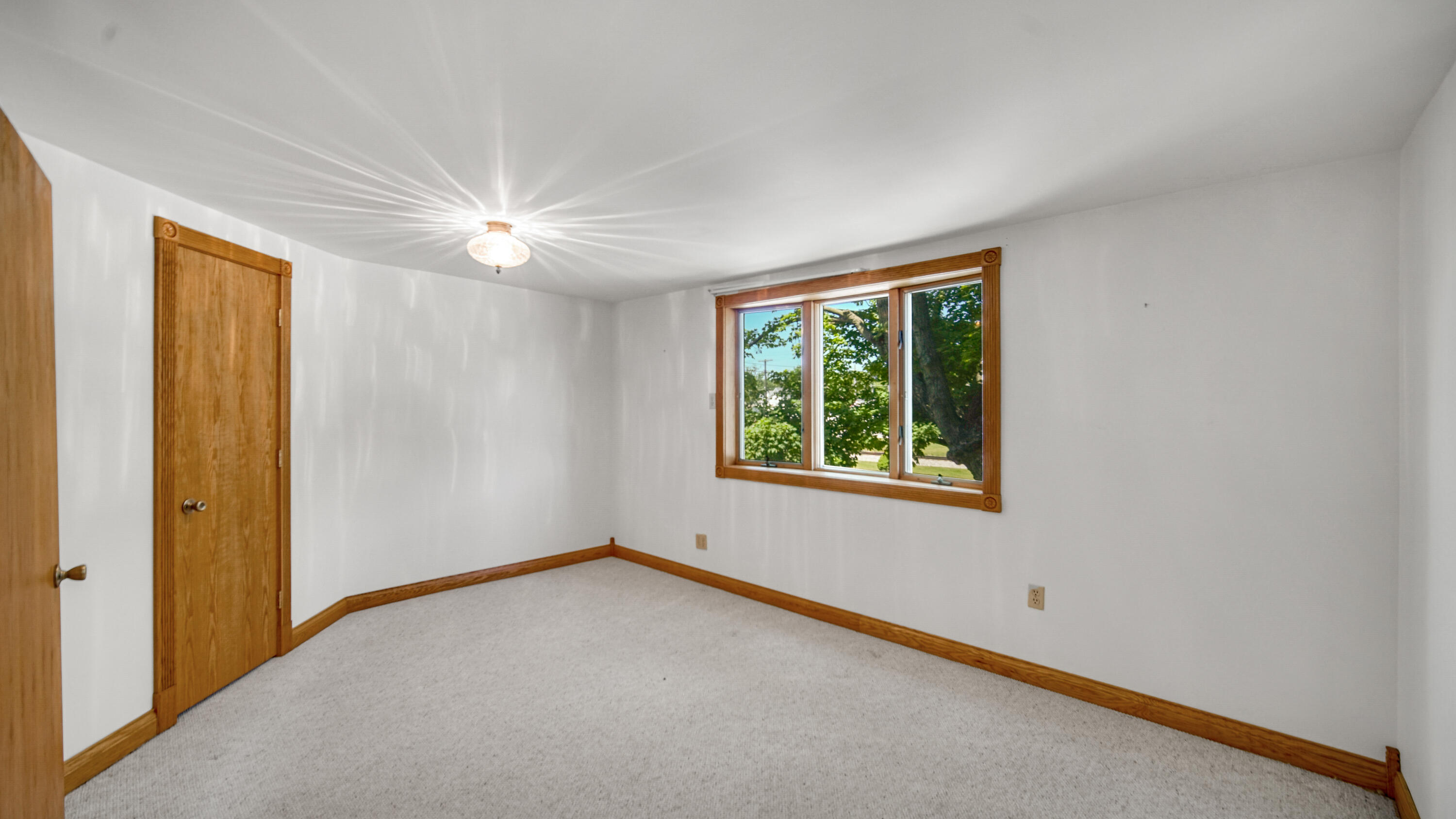 8 E Moore Street, Hanna, IN 46340; Image #24