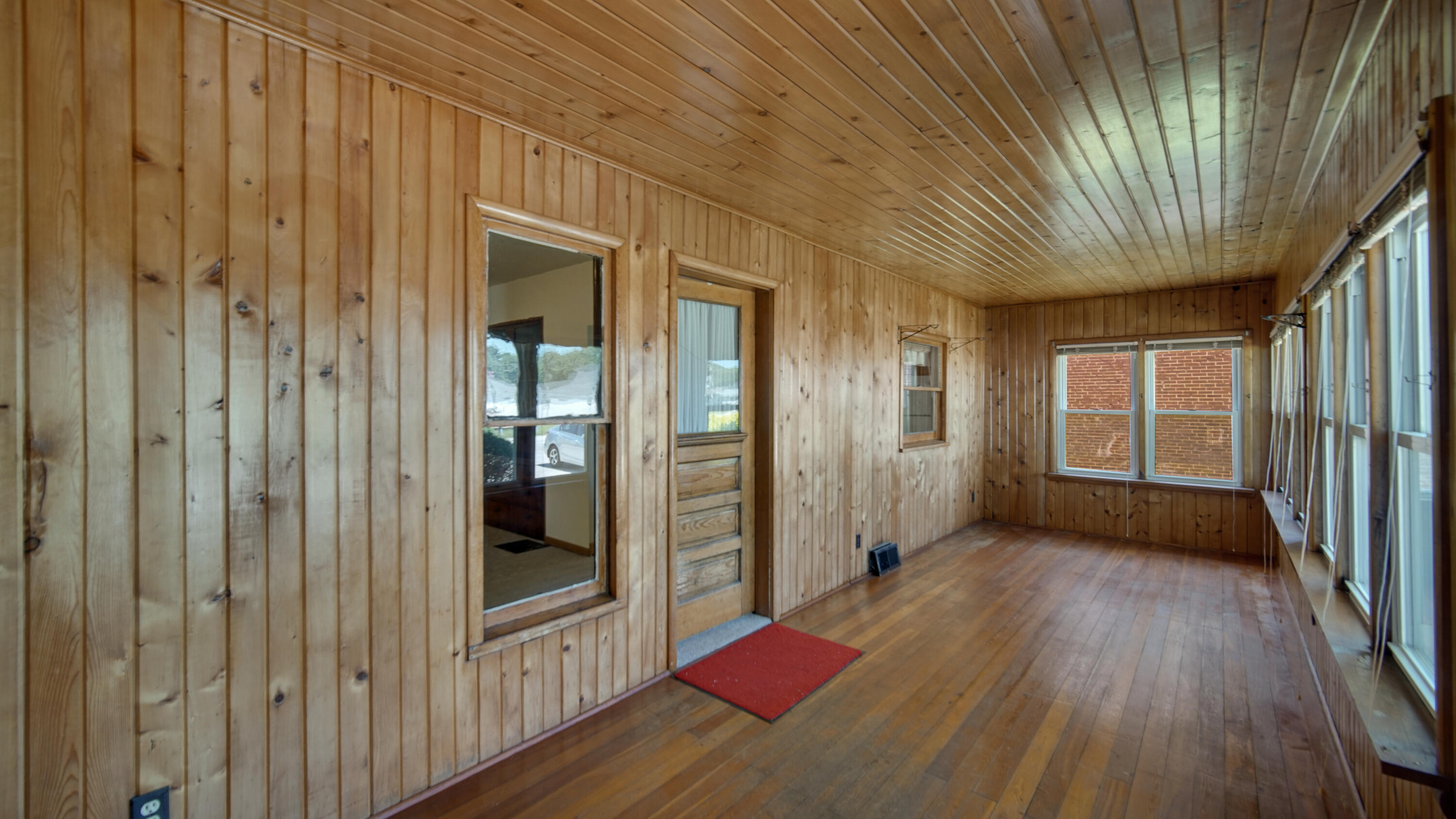 8 E Moore Street, Hanna, IN 46340; Image #4