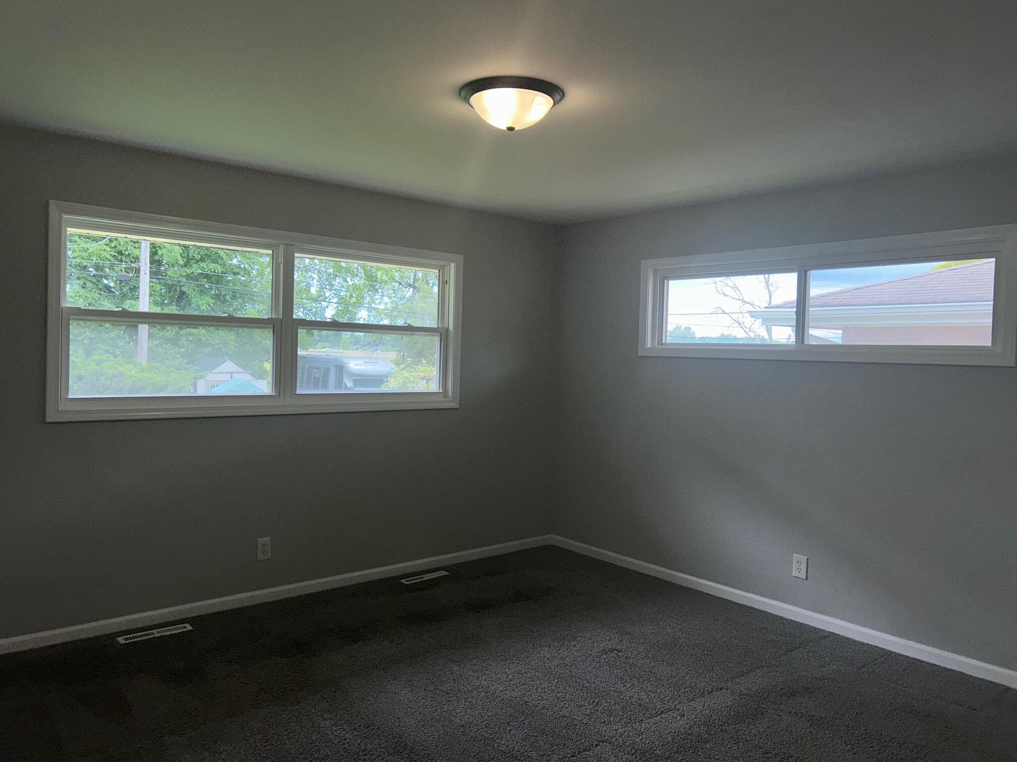 5429 Dexter Drive, Merrillville, IN 46410; Image #12