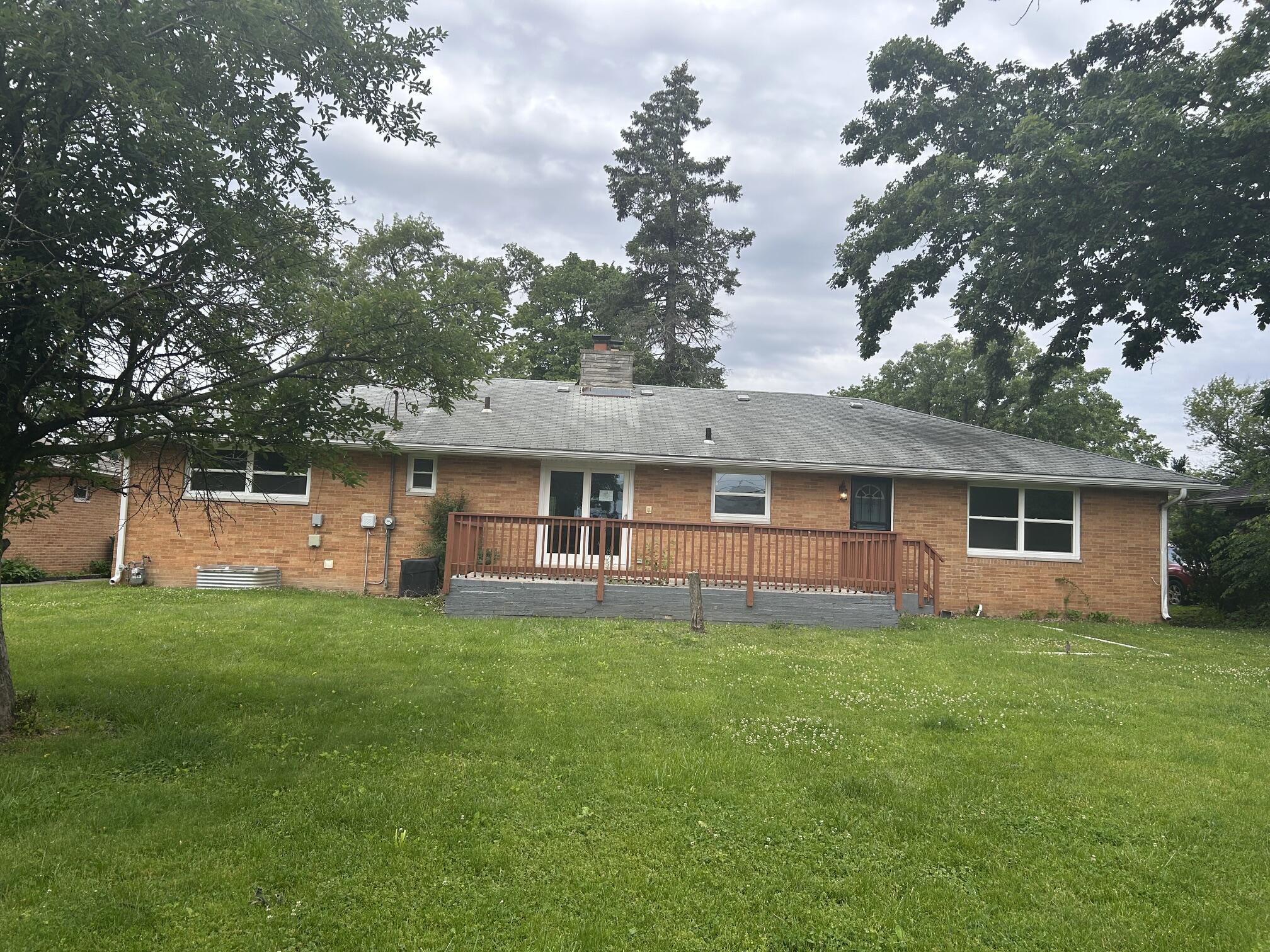 5429 Dexter Drive, Merrillville, IN 46410; Image #3