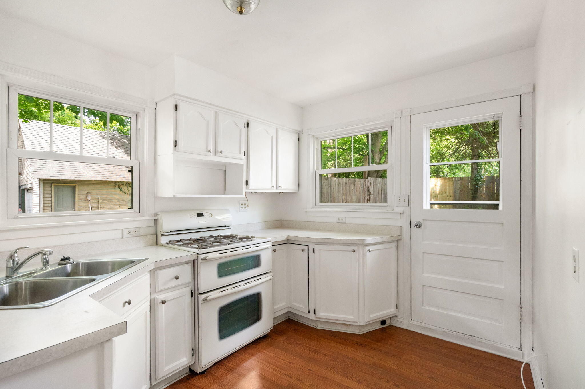 254 Park Avenue, Valparaiso, IN 46383; Image #10