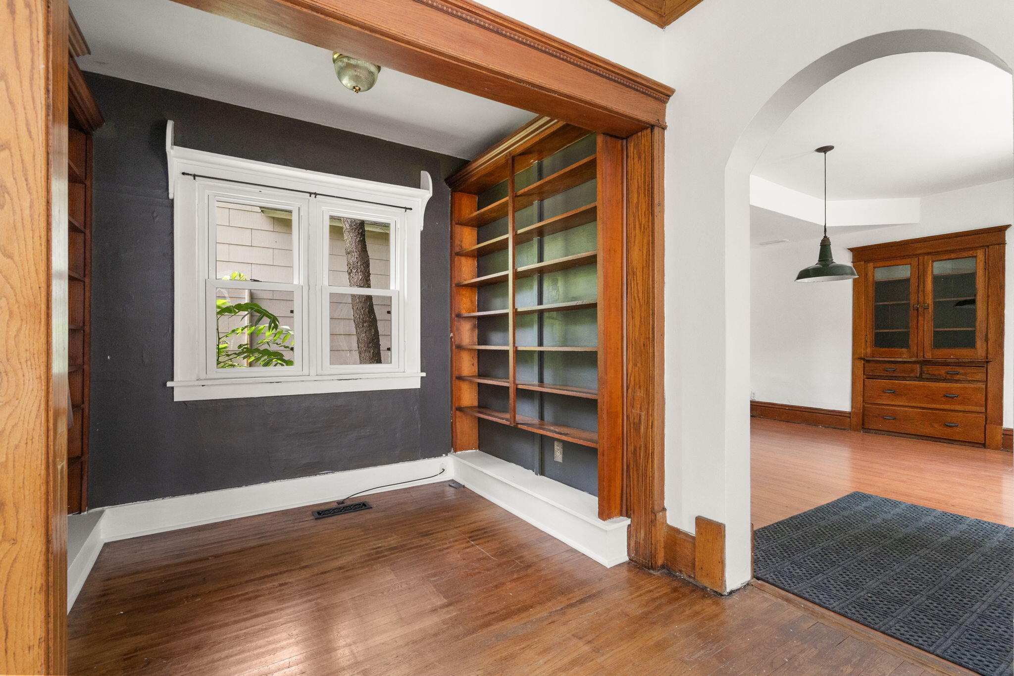 254 Park Avenue, Valparaiso, IN 46383; Image #5