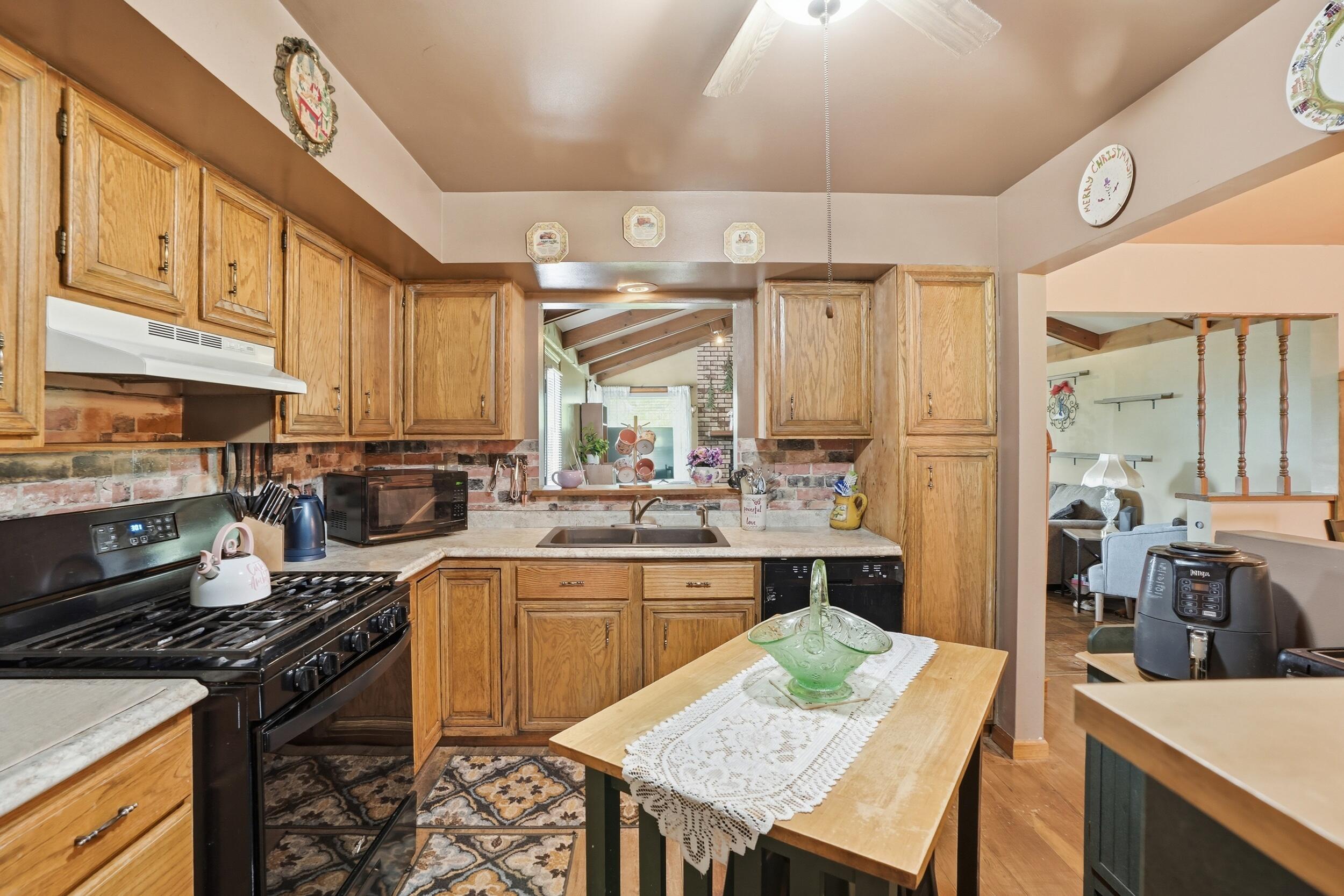 4066 Kingsway Drive, Crown Point, IN 46307; Image #7