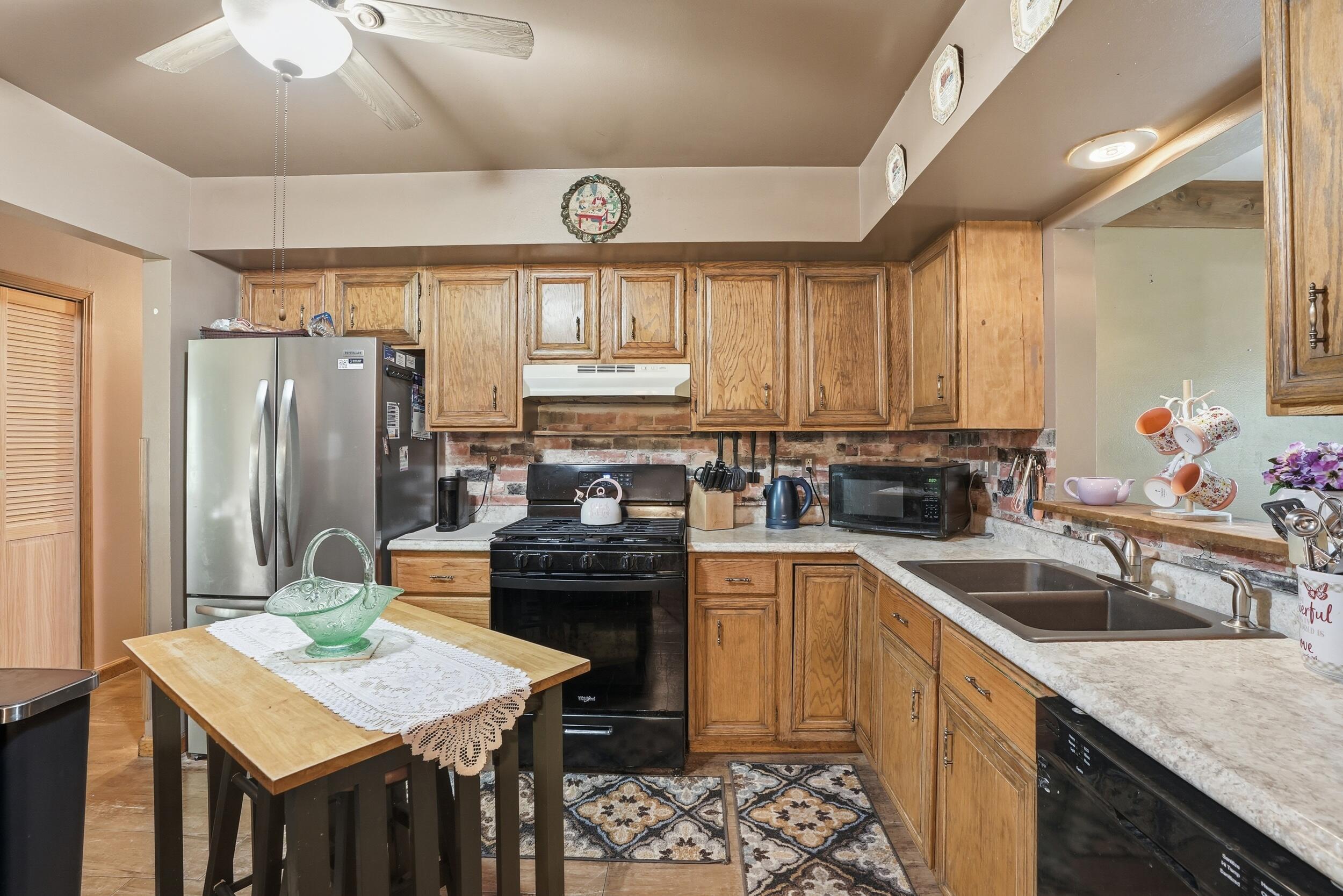 4066 Kingsway Drive, Crown Point, IN 46307; Image #9