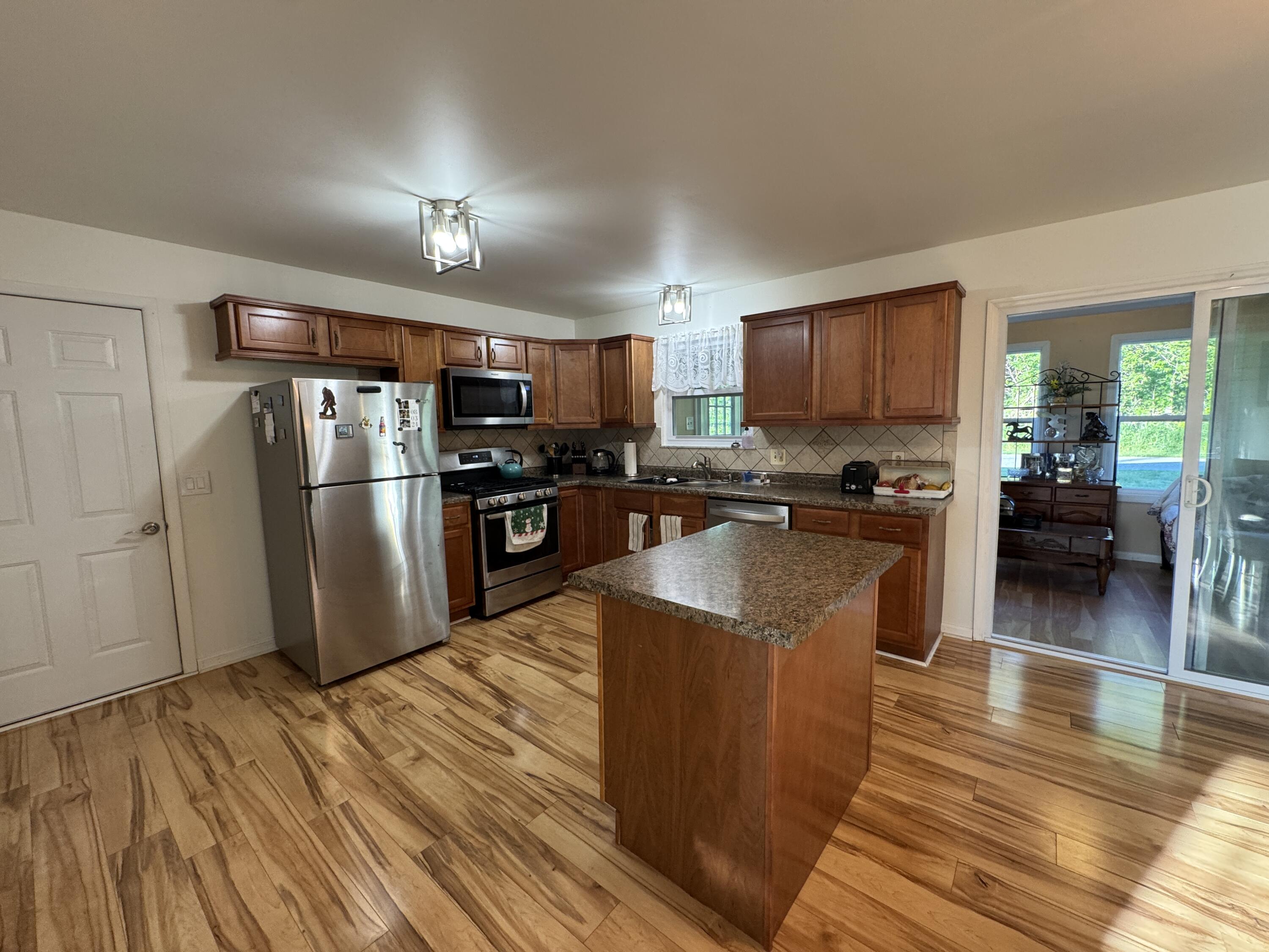 2155 N West Shafer Drive, Monticello, IN 47960; Image #8