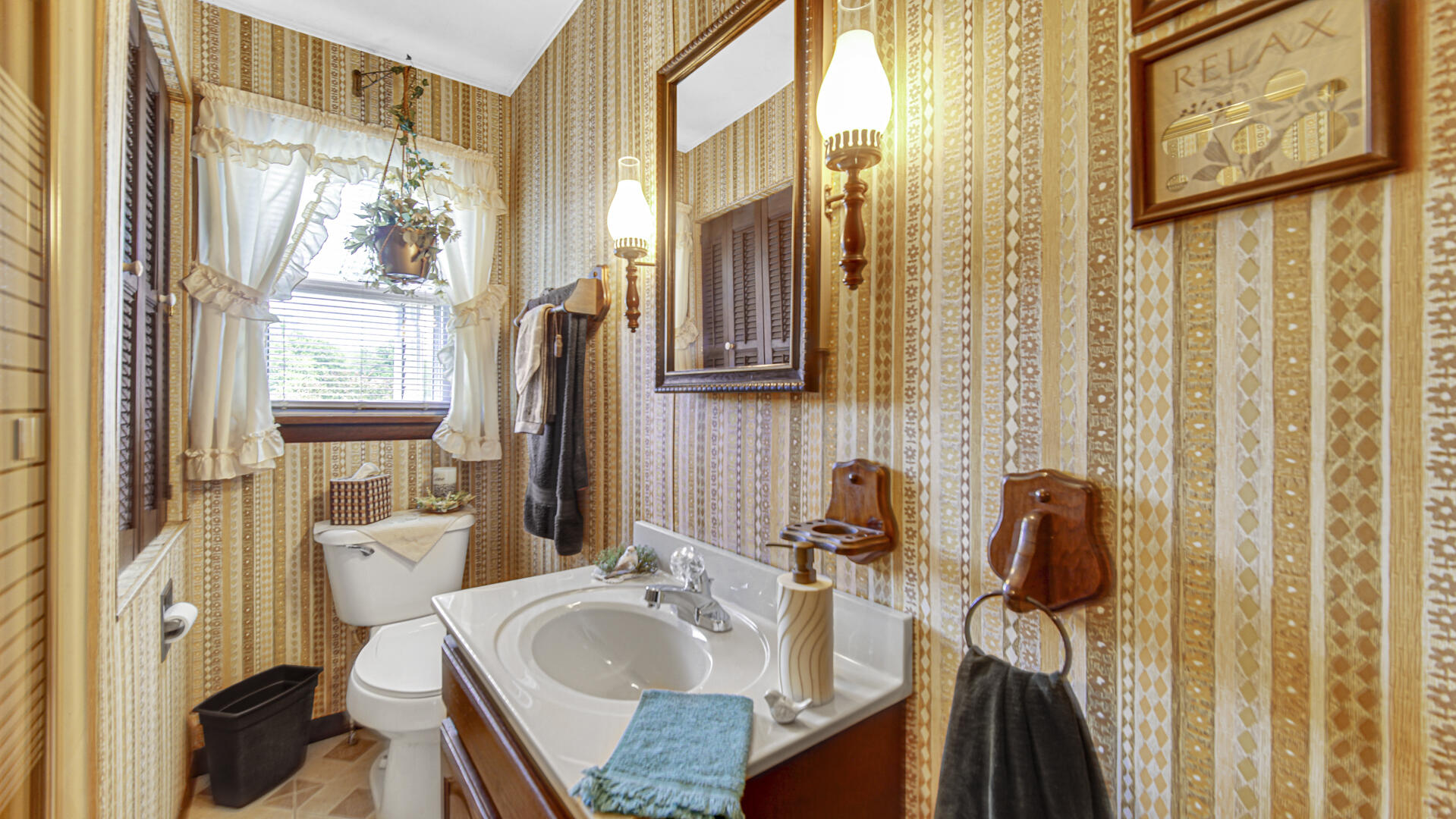5567 N 350 E, Rolling Prairie, IN 46371; Image #16
