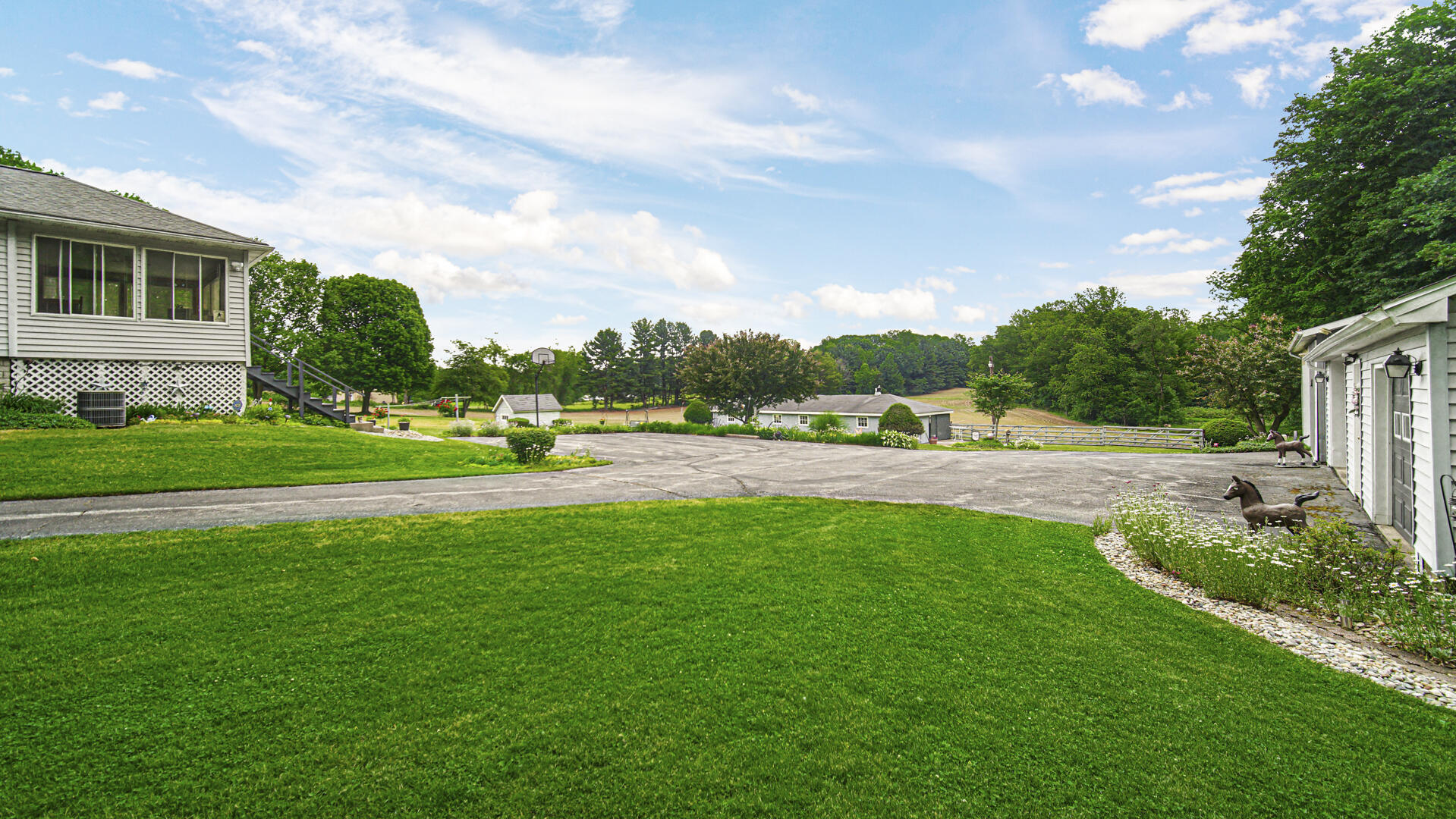 5567 N 350 E, Rolling Prairie, IN 46371; Image #27