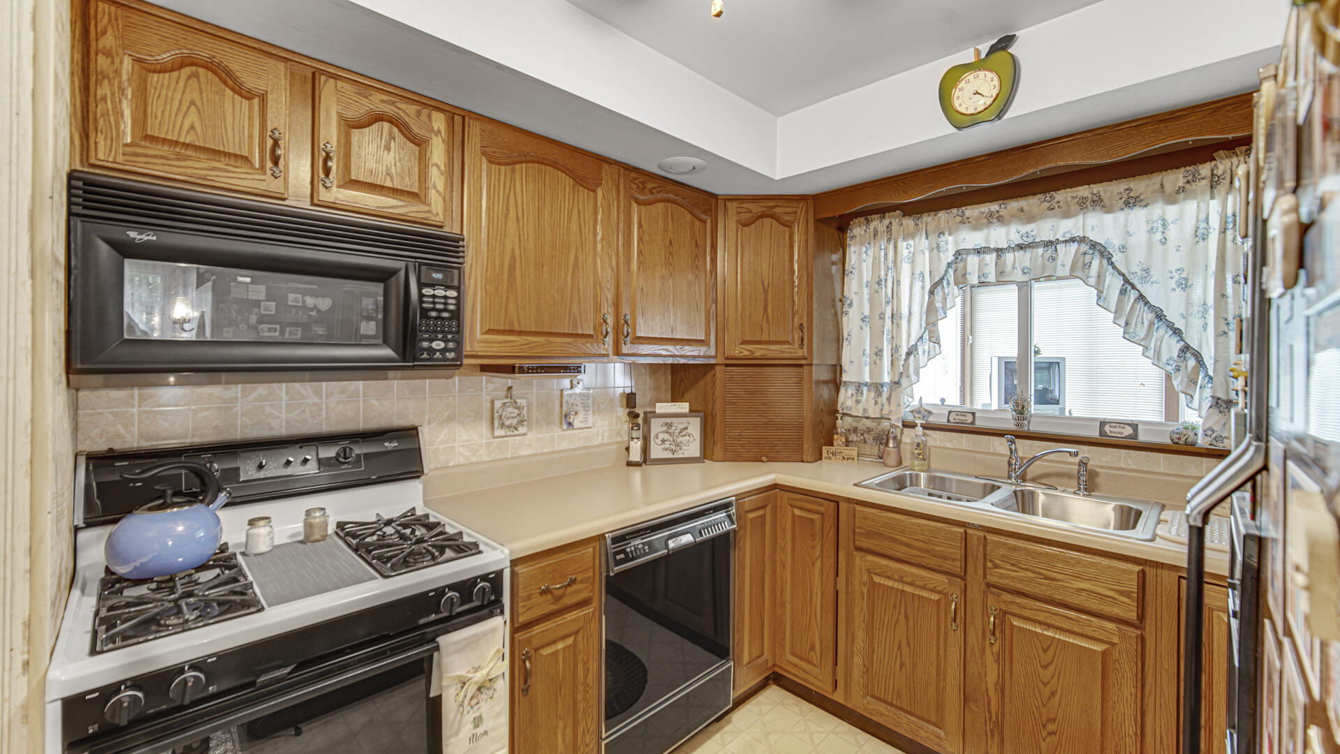 5567 N 350 E, Rolling Prairie, IN 46371; Image #9