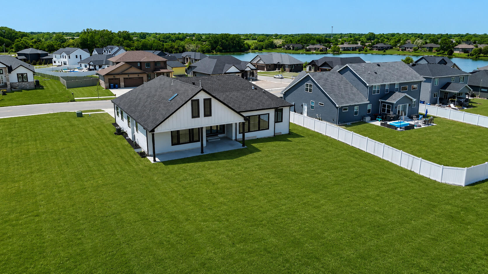 10161 Springlake Road, St. John, IN 46373; Image #41
