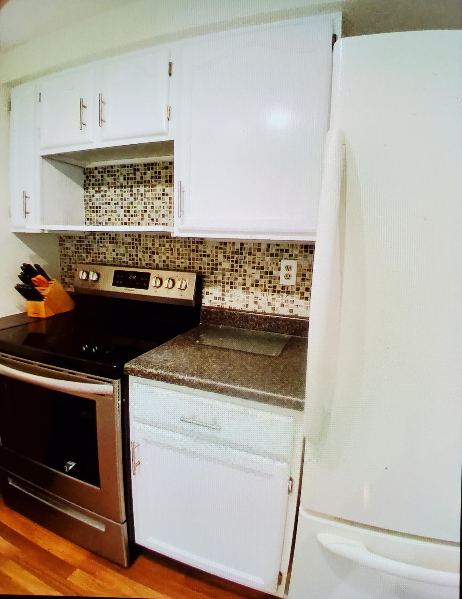 704 S 22nd Street, Chesterton, IN 46304; Image #11