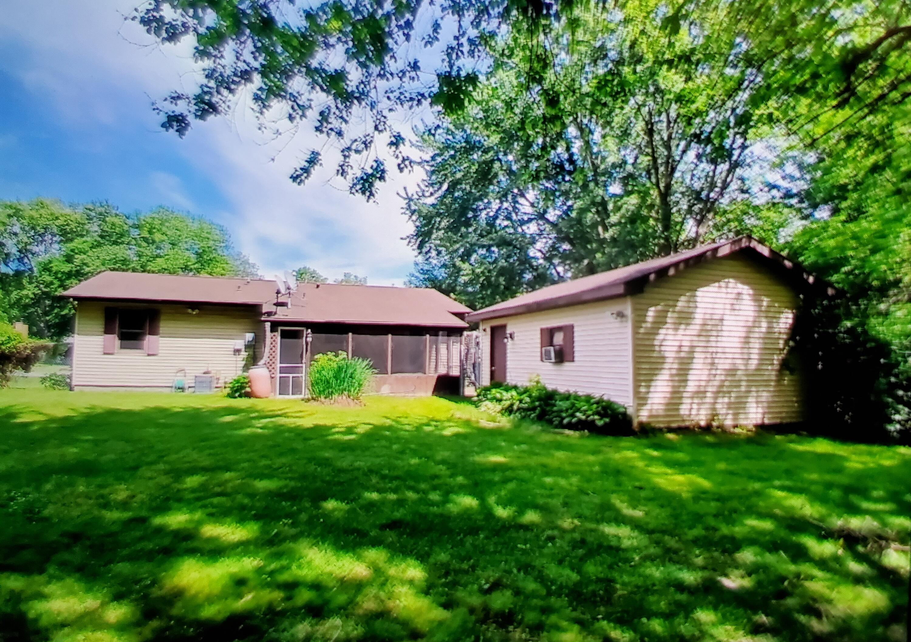 704 S 22nd Street, Chesterton, IN 46304; Image #2