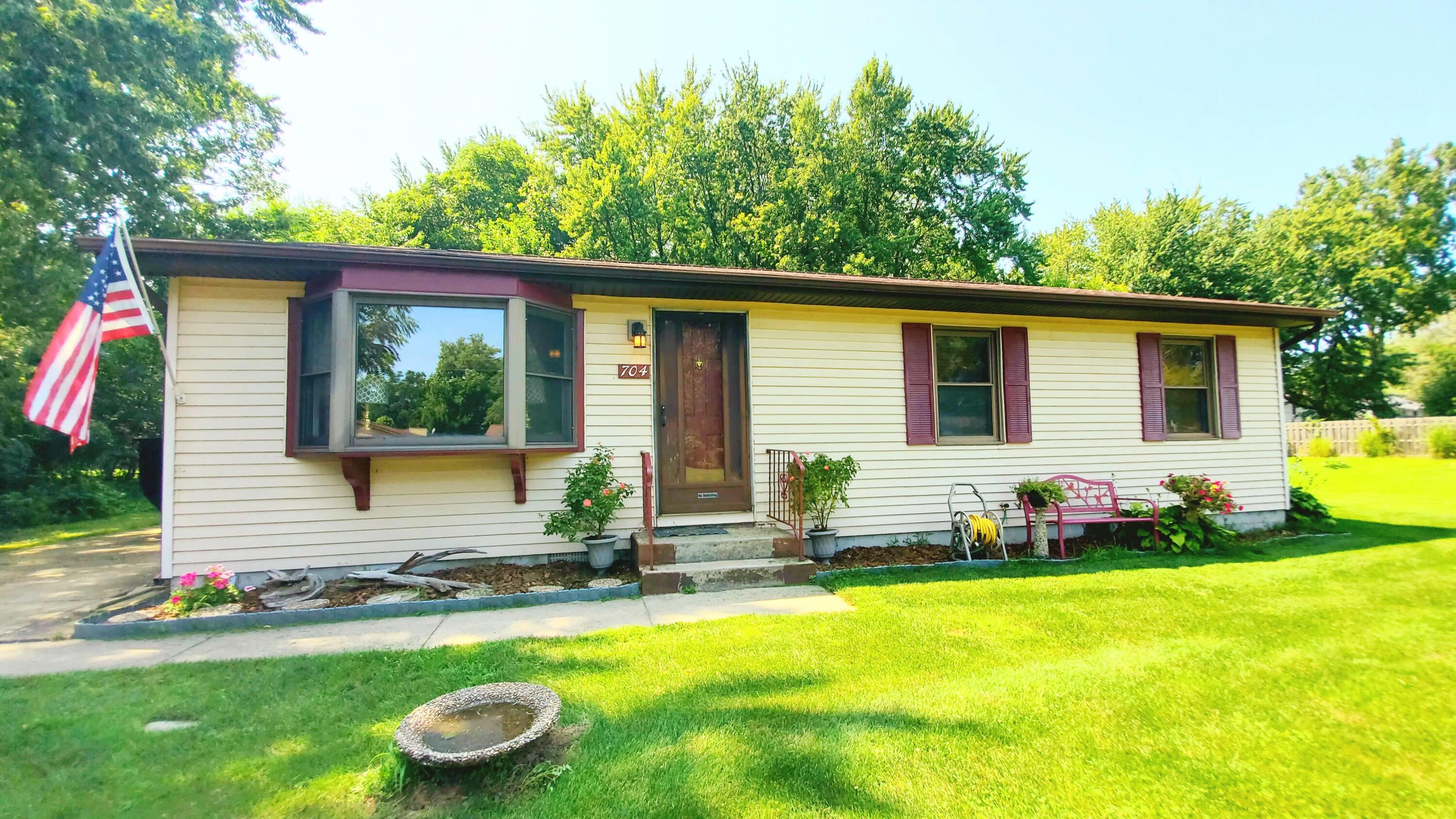 704 S 22nd Street, Chesterton, IN 46304; Image #24